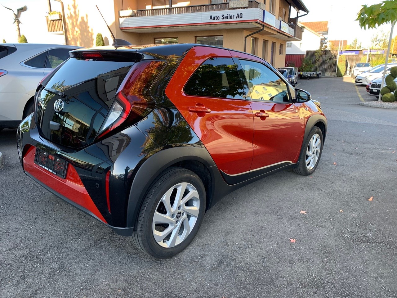 TOYOTA Aygo X 1.0 VVT-i Trend CVT-showroom-element-2