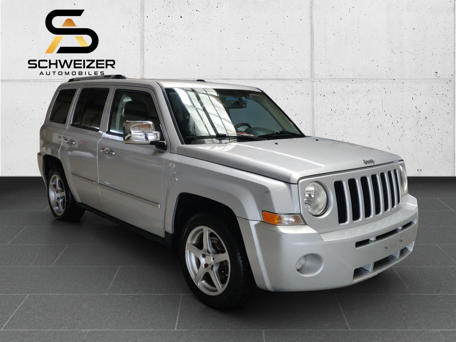 JEEP Patriot 2.4 Sport-showroom-element-2