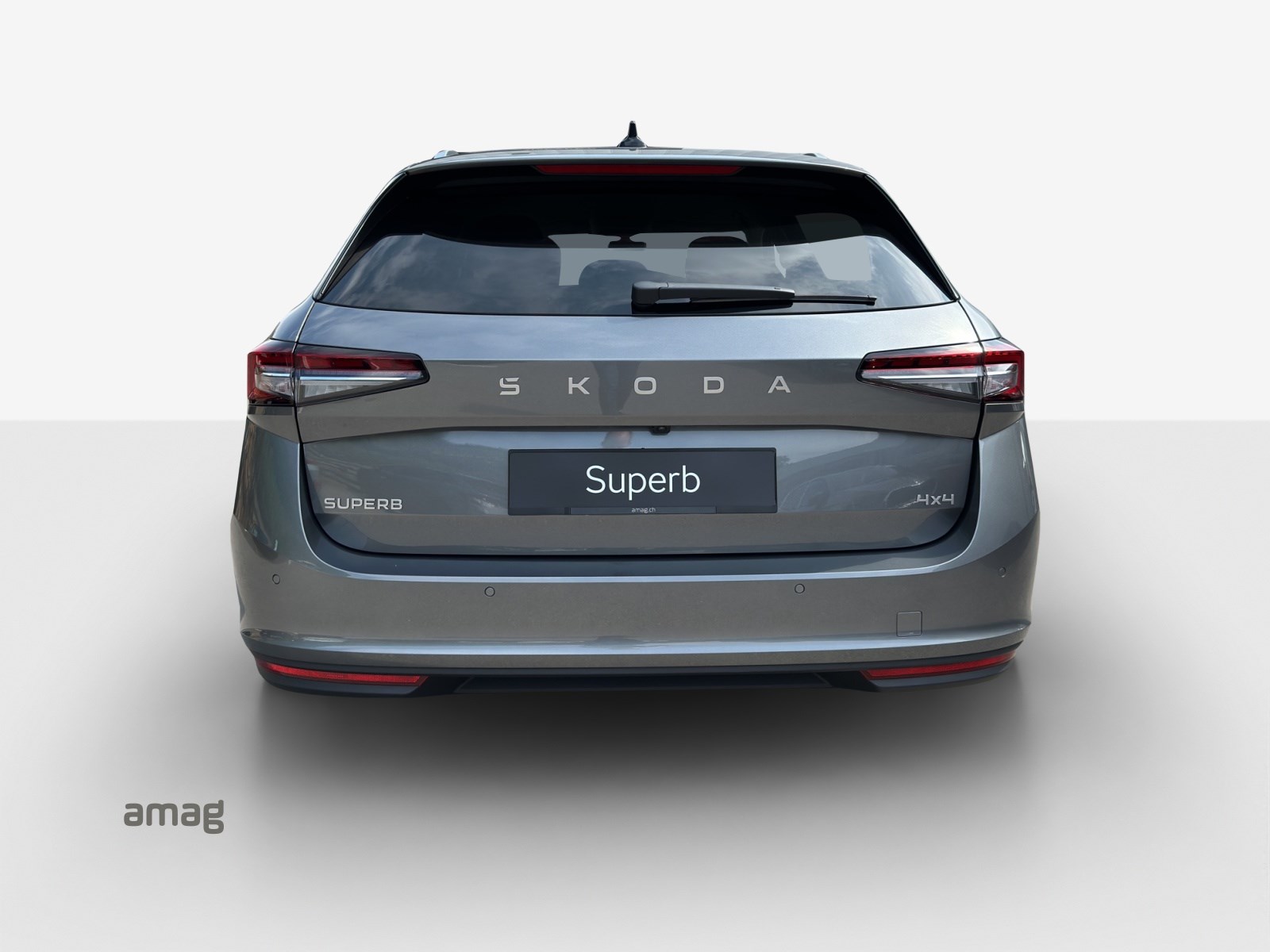 SKODA Superb Combi 2.0 TDi Selection 4x4 DSG-showroom-element-3