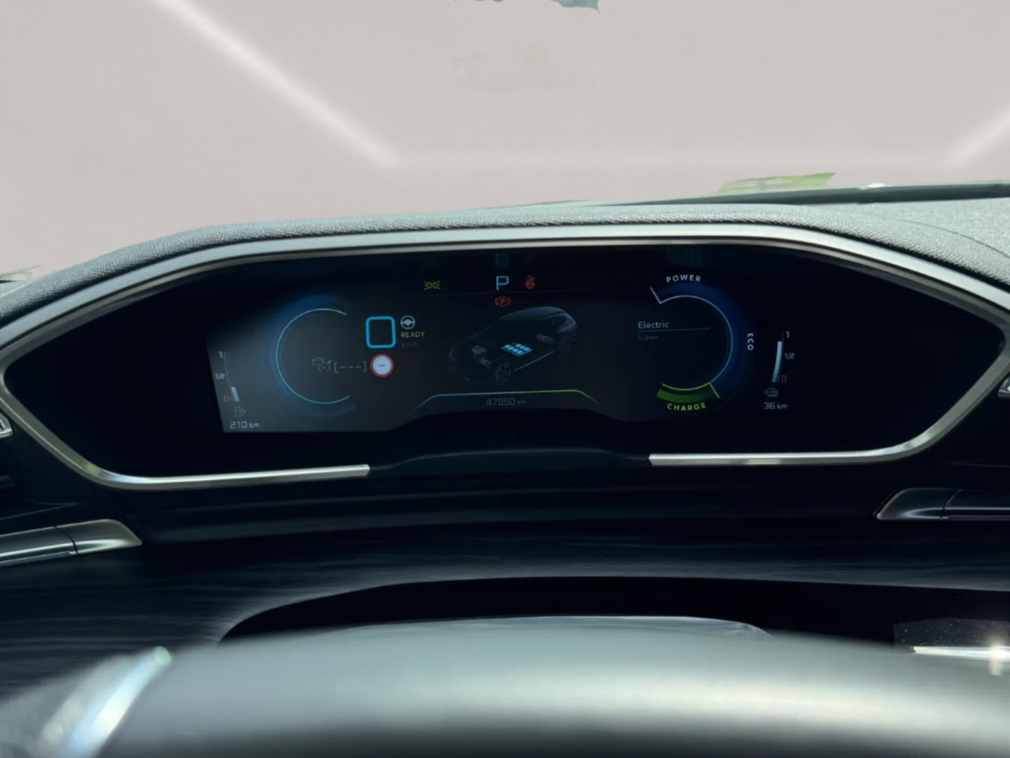PEUGEOT 508 SW 1.6 Plug-in Hybrid4 PSE-image-12