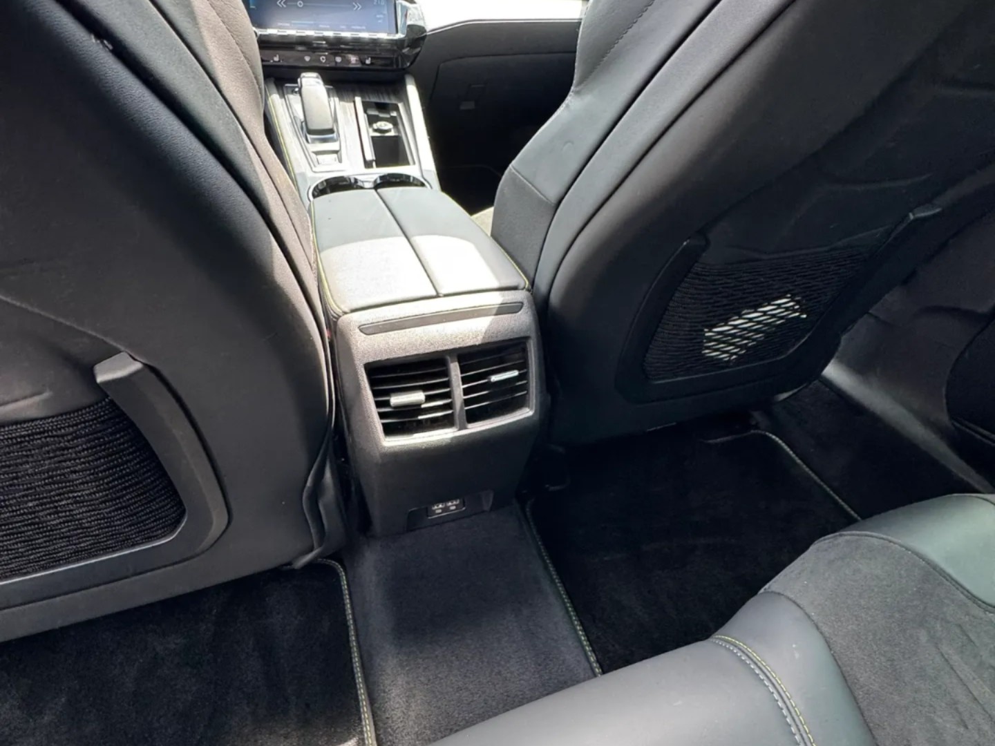 PEUGEOT 508 SW 1.6 Plug-in Hybrid4 PSE-image-15