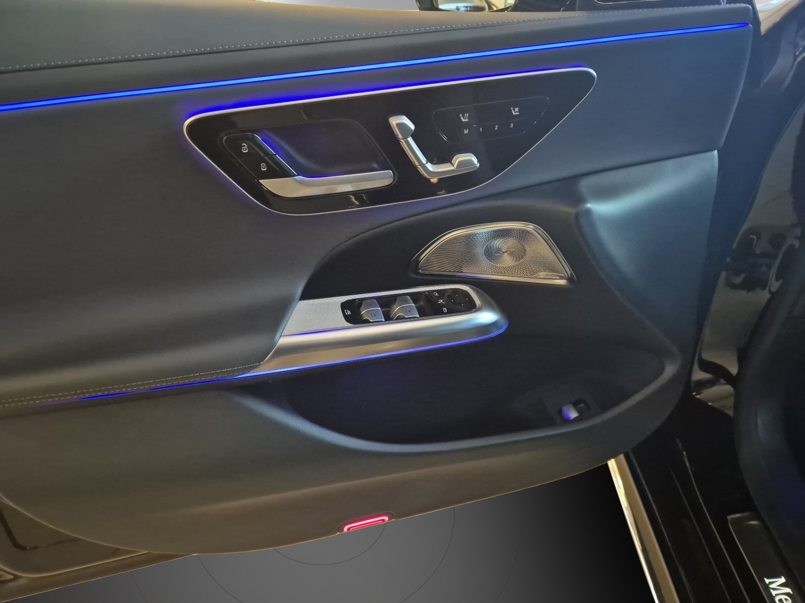 Image MERCEDES-BENZ E-220 E 220 d T 9G-Tronic