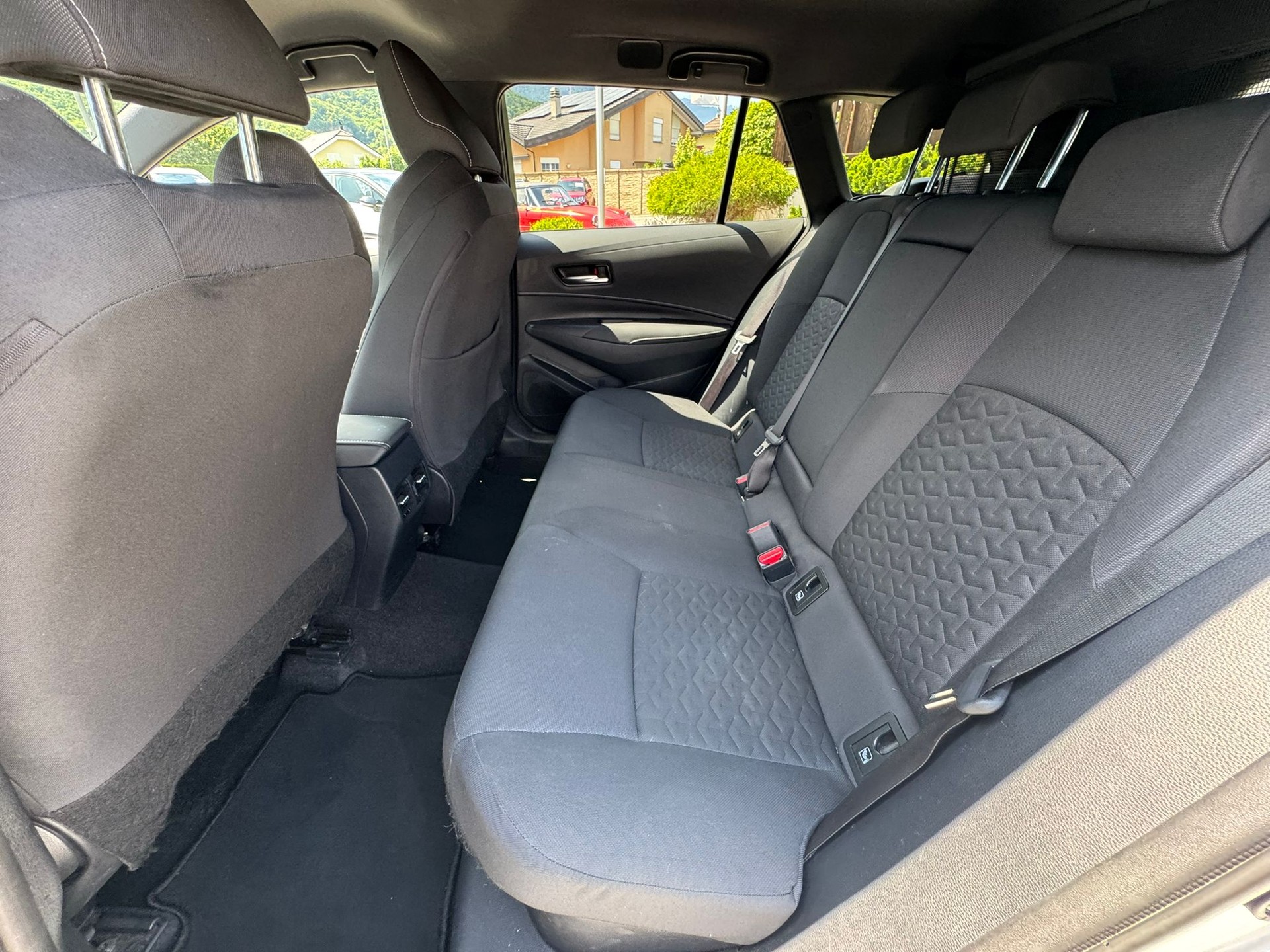 SUZUKI Swace 1.8 Compact Top-image-11