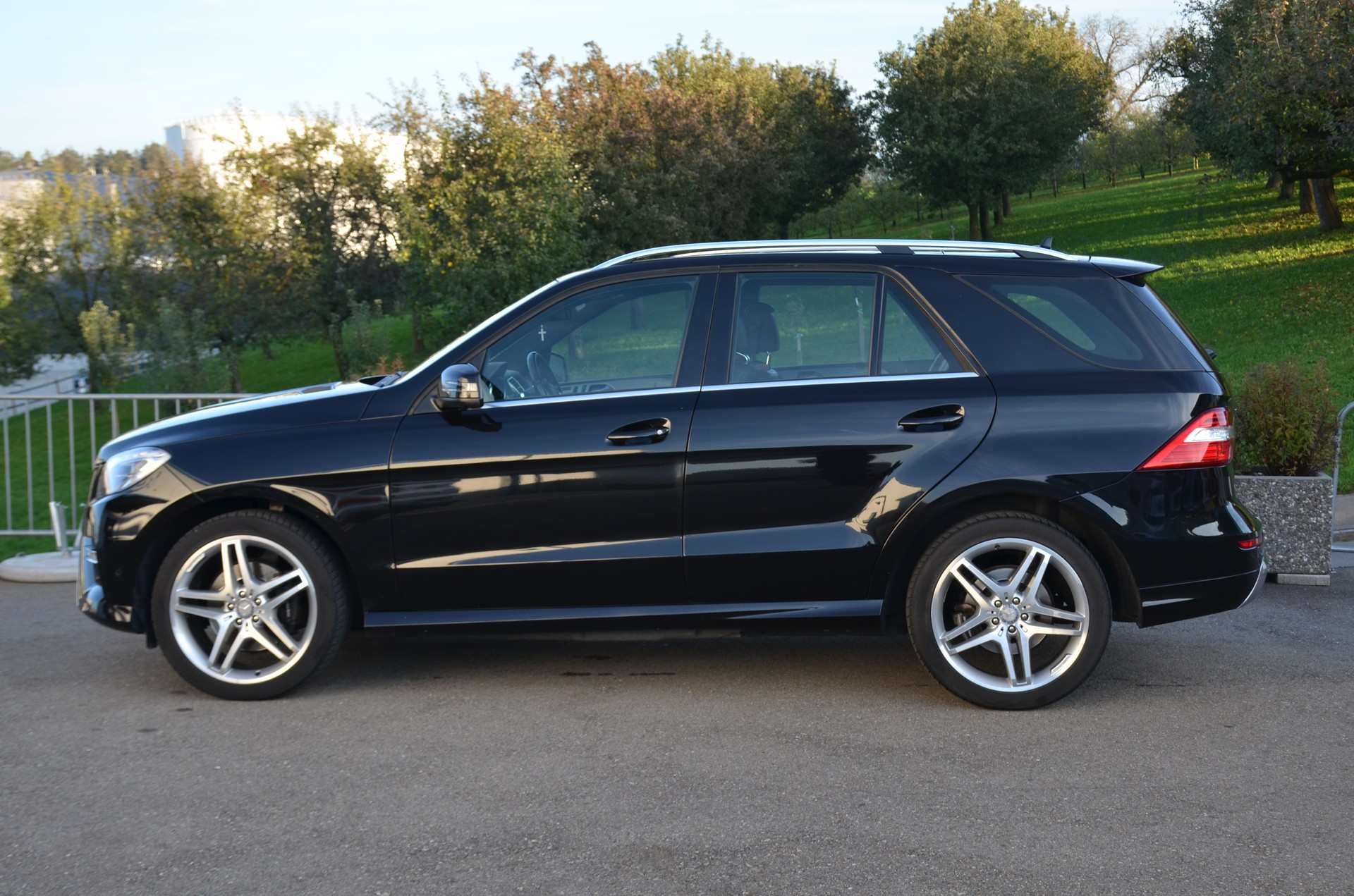 MERCEDES-BENZ ML 350 BlueTEC 4Matic 7G-Tronic-image-4