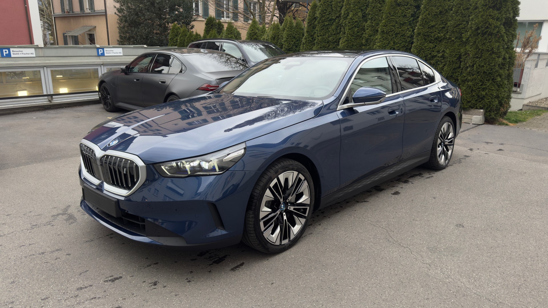 BMW i5 eDrive40