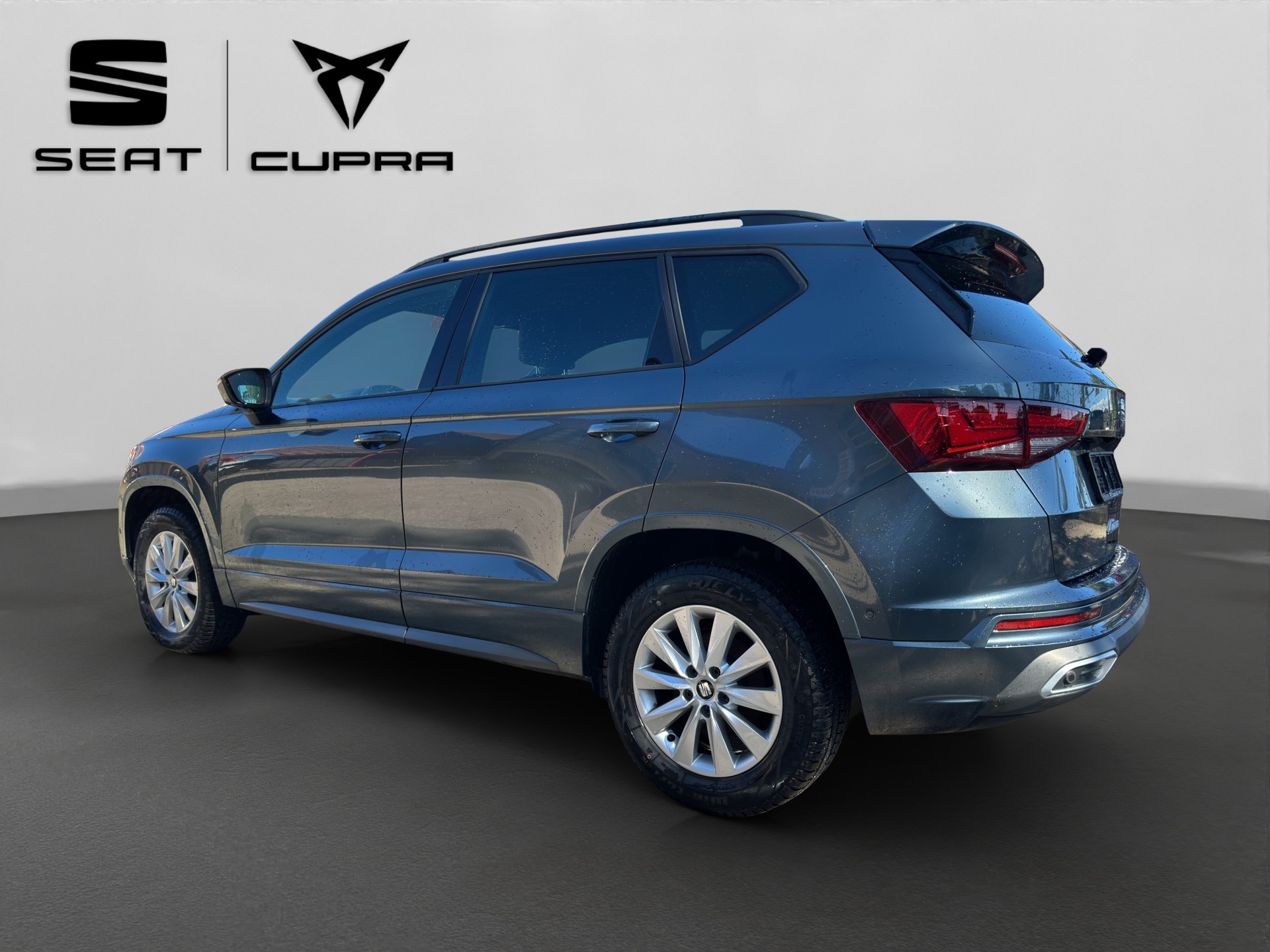 SEAT Ateca 2.0 TSI Hola FR 4Drive DSG-showroom-element-3