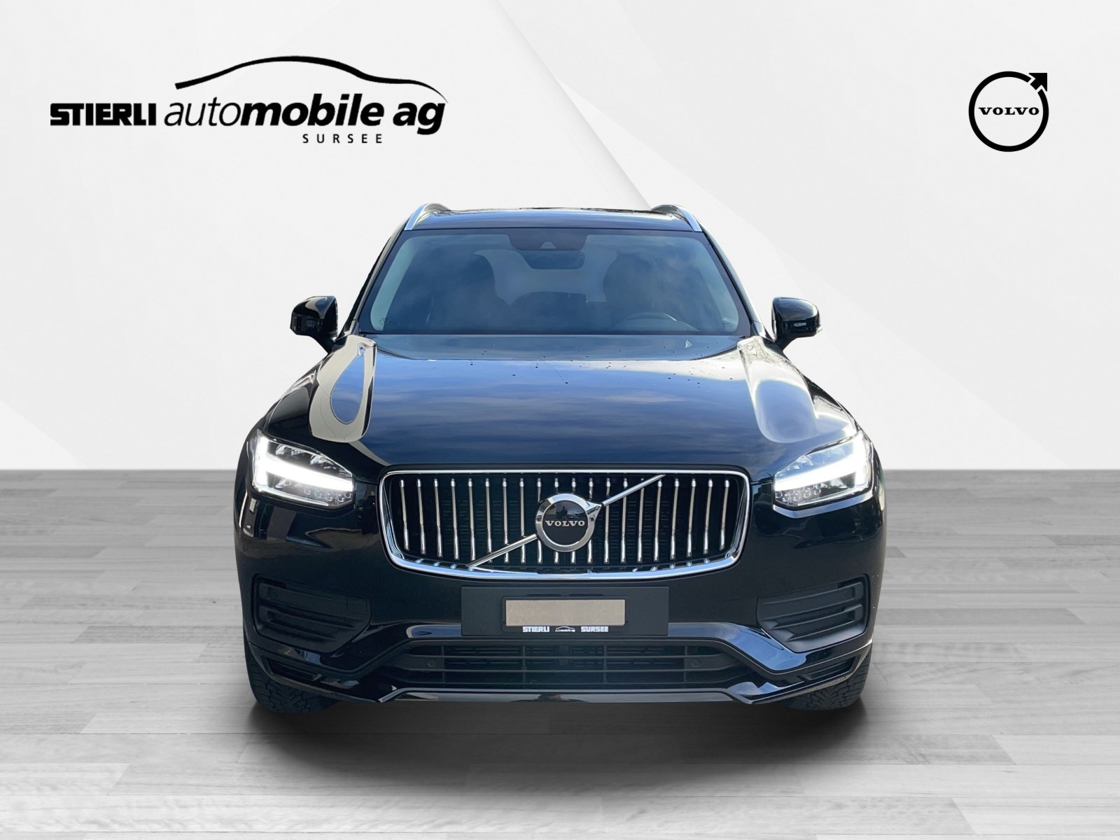 VOLVO XC90 2.0 B5 MH Momentum 7P. AWD-showroom-element-1