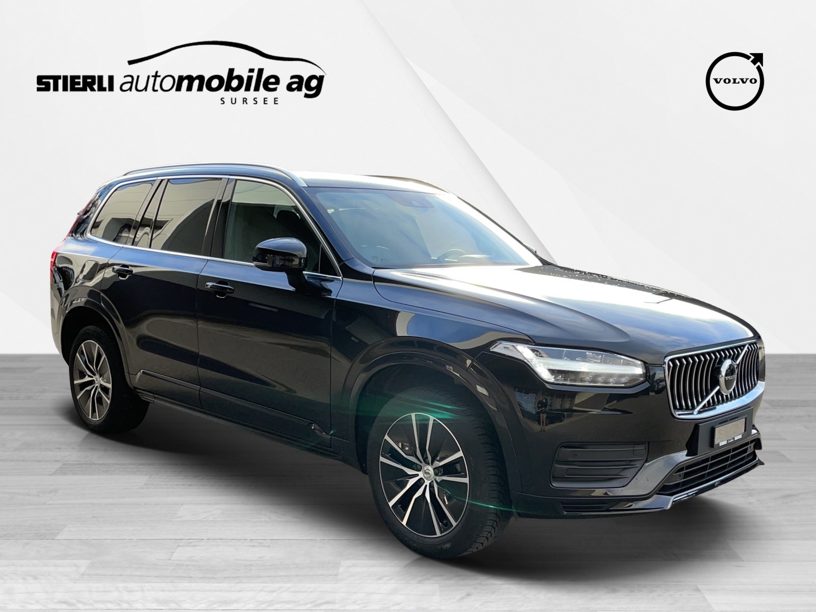 VOLVO XC90 2.0 B5 MH Momentum 7P. AWD-showroom-element-2