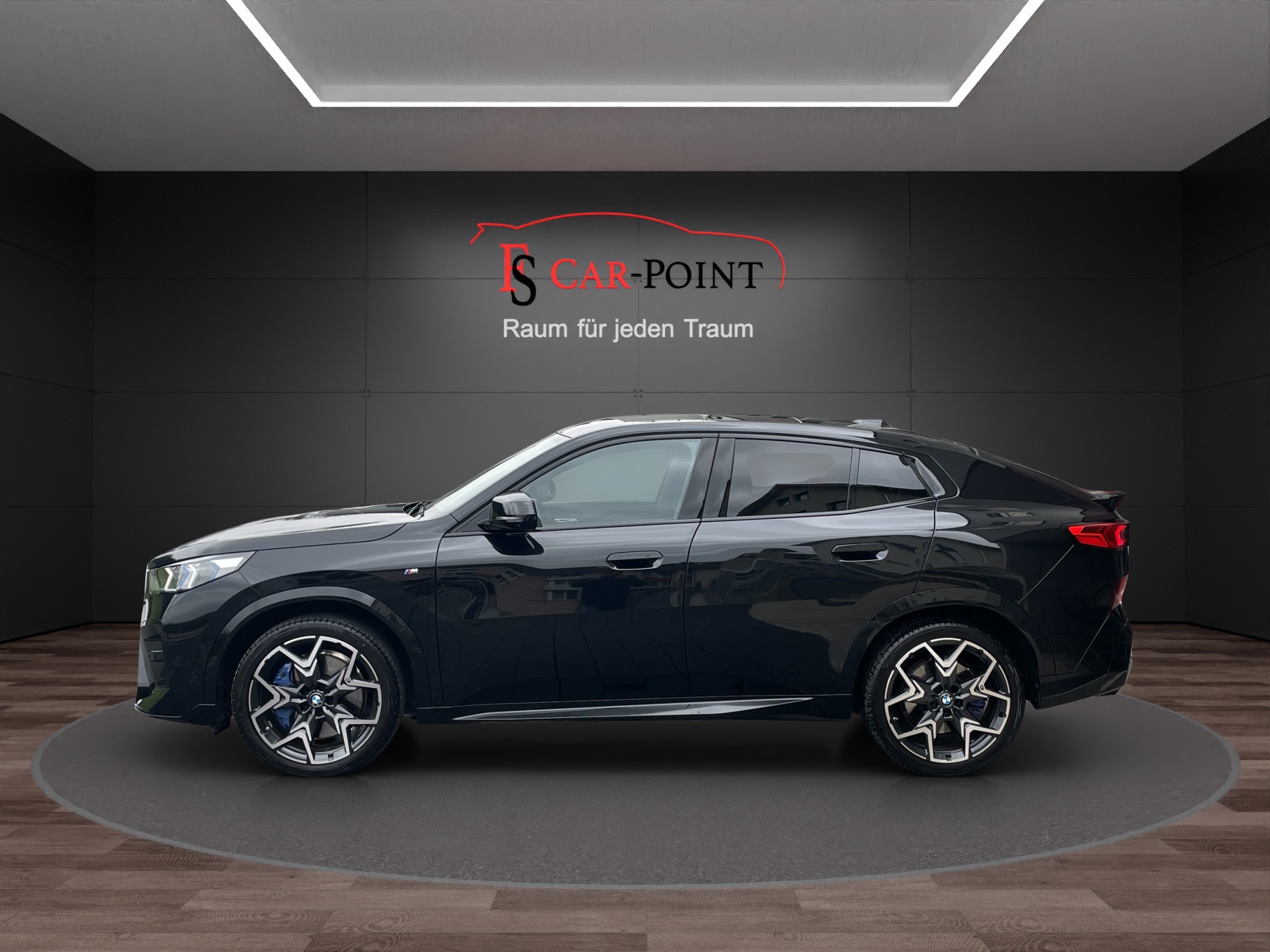 BMW X2 xDrive M35i-showroom-element-1