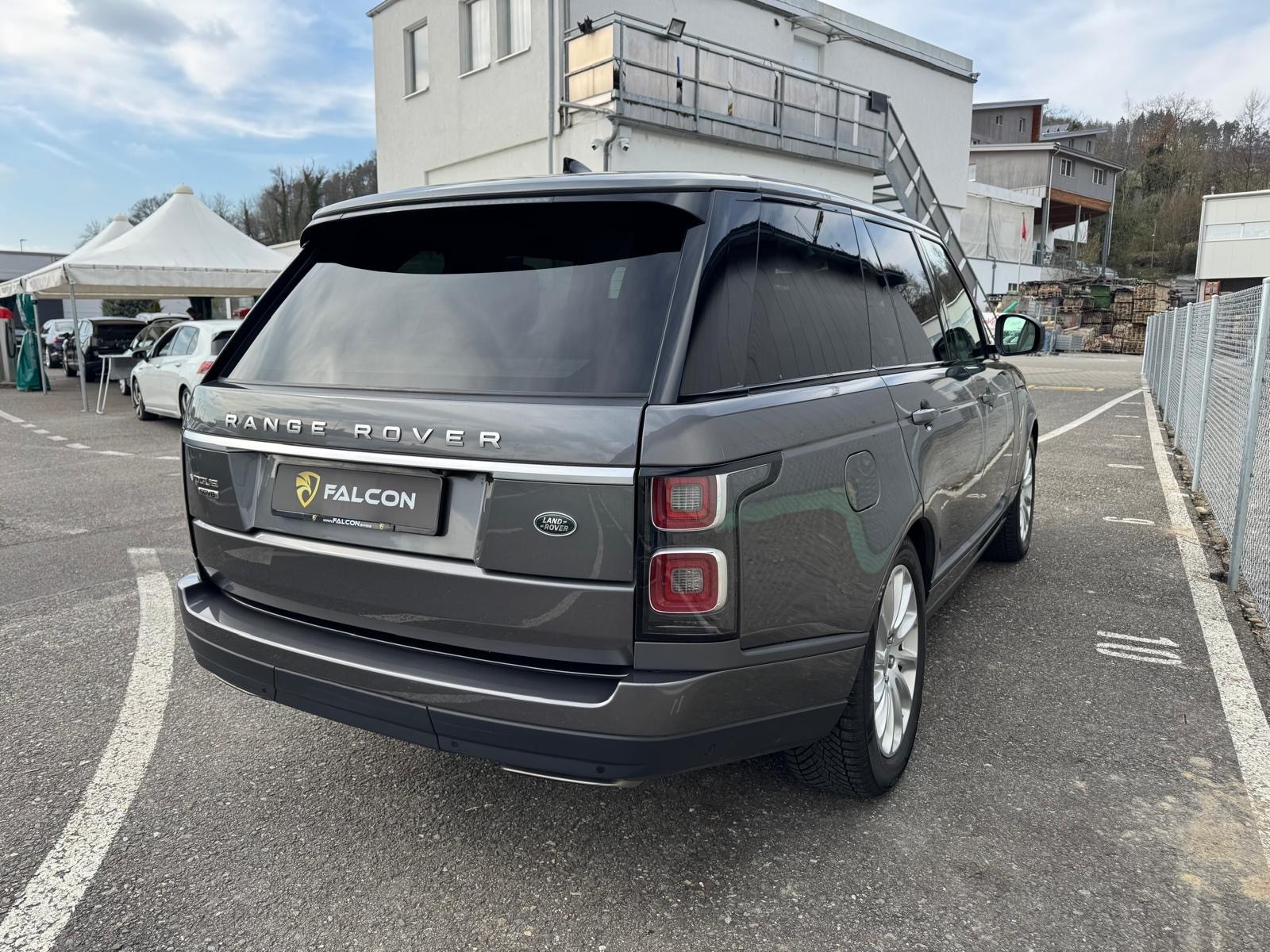 LAND ROVER Range Rover 4.4 SDV8 Vogue Automatic-showroom-element-1