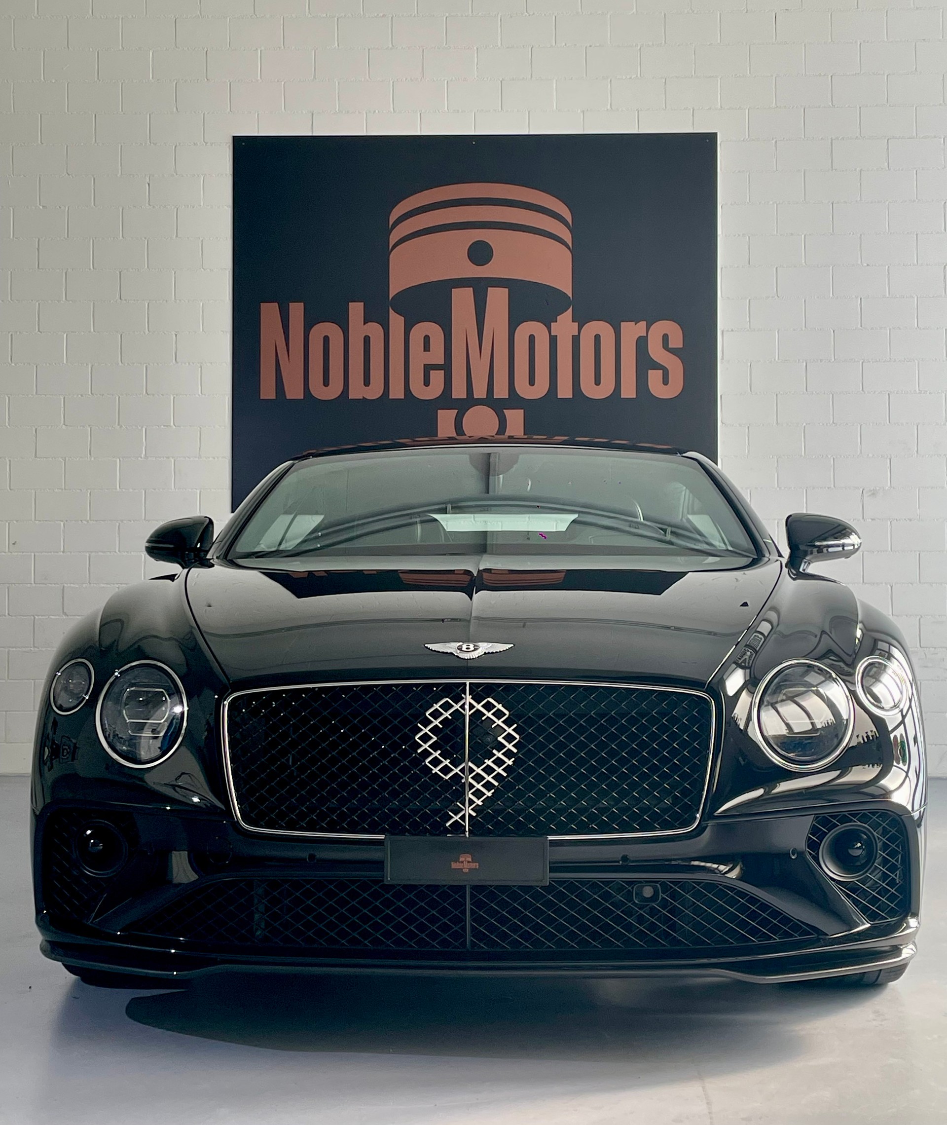 BENTLEY Continental GT 6.0 W12 Nummer 9 / 1 of 100