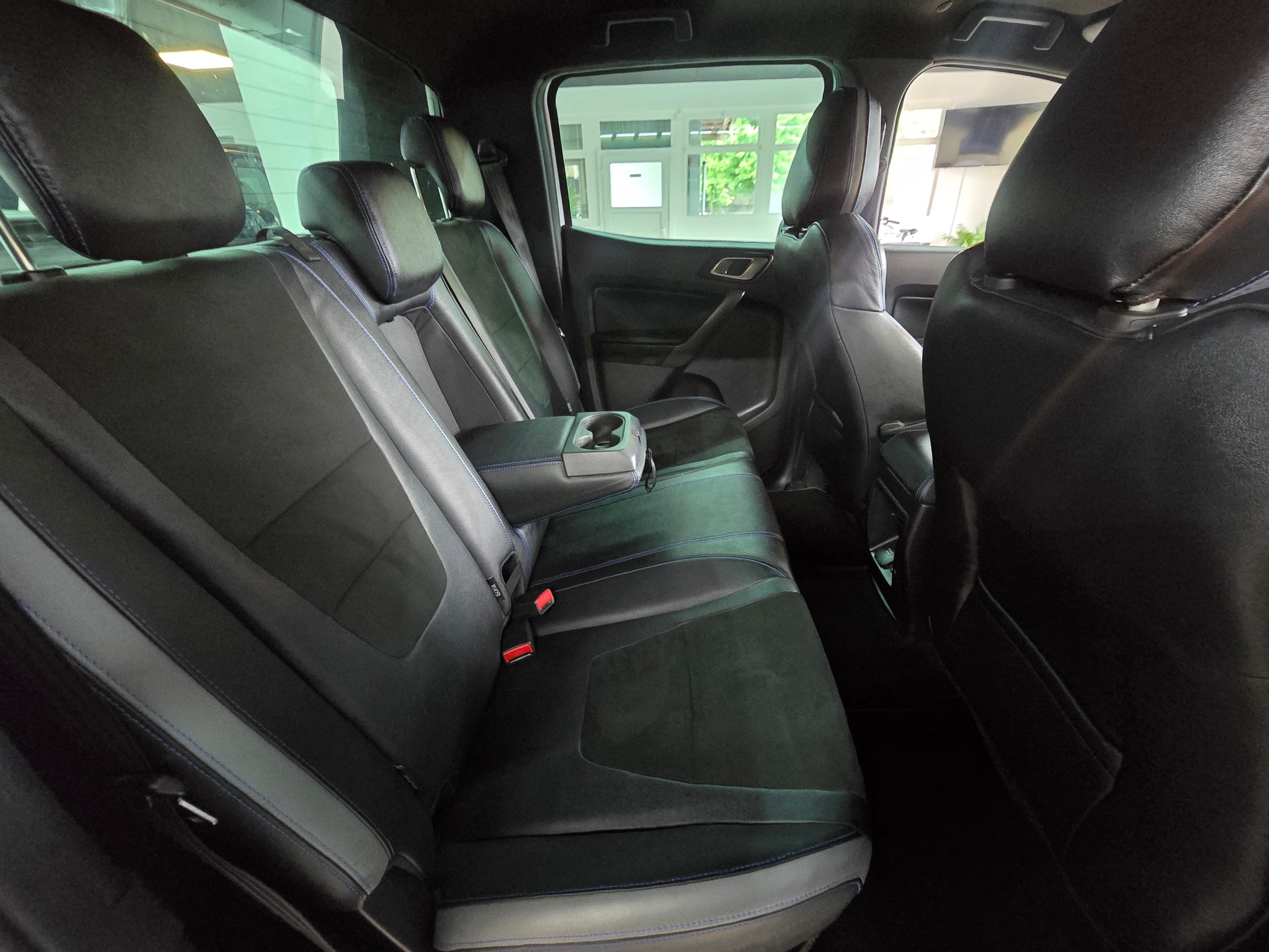 FORD Ranger Raptor Performance 2.0 4x4 A-image-18