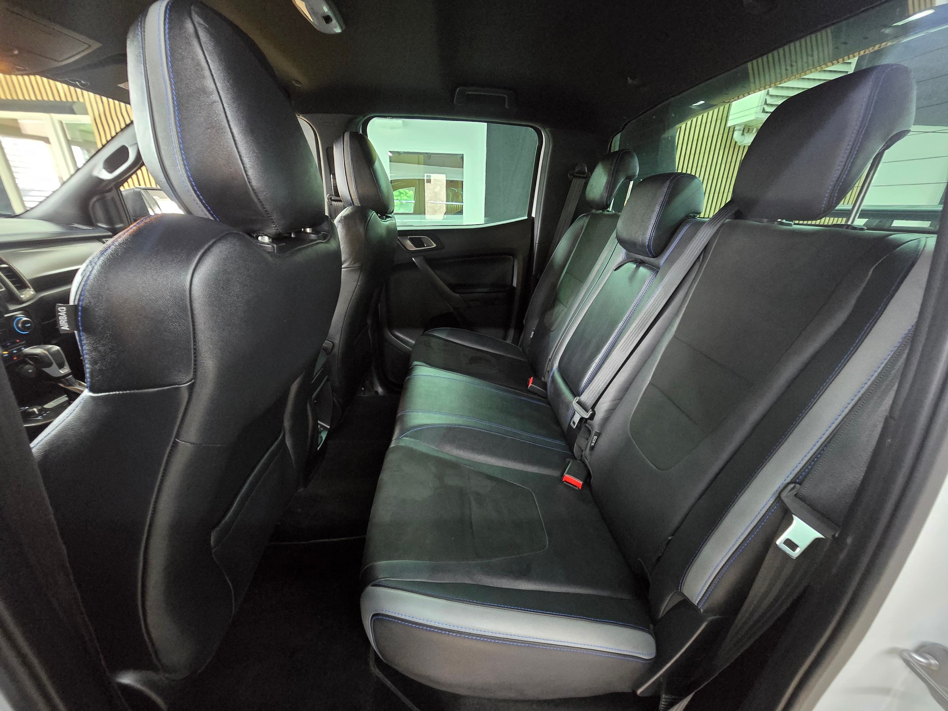 FORD Ranger Raptor Performance 2.0 4x4 A-image-17