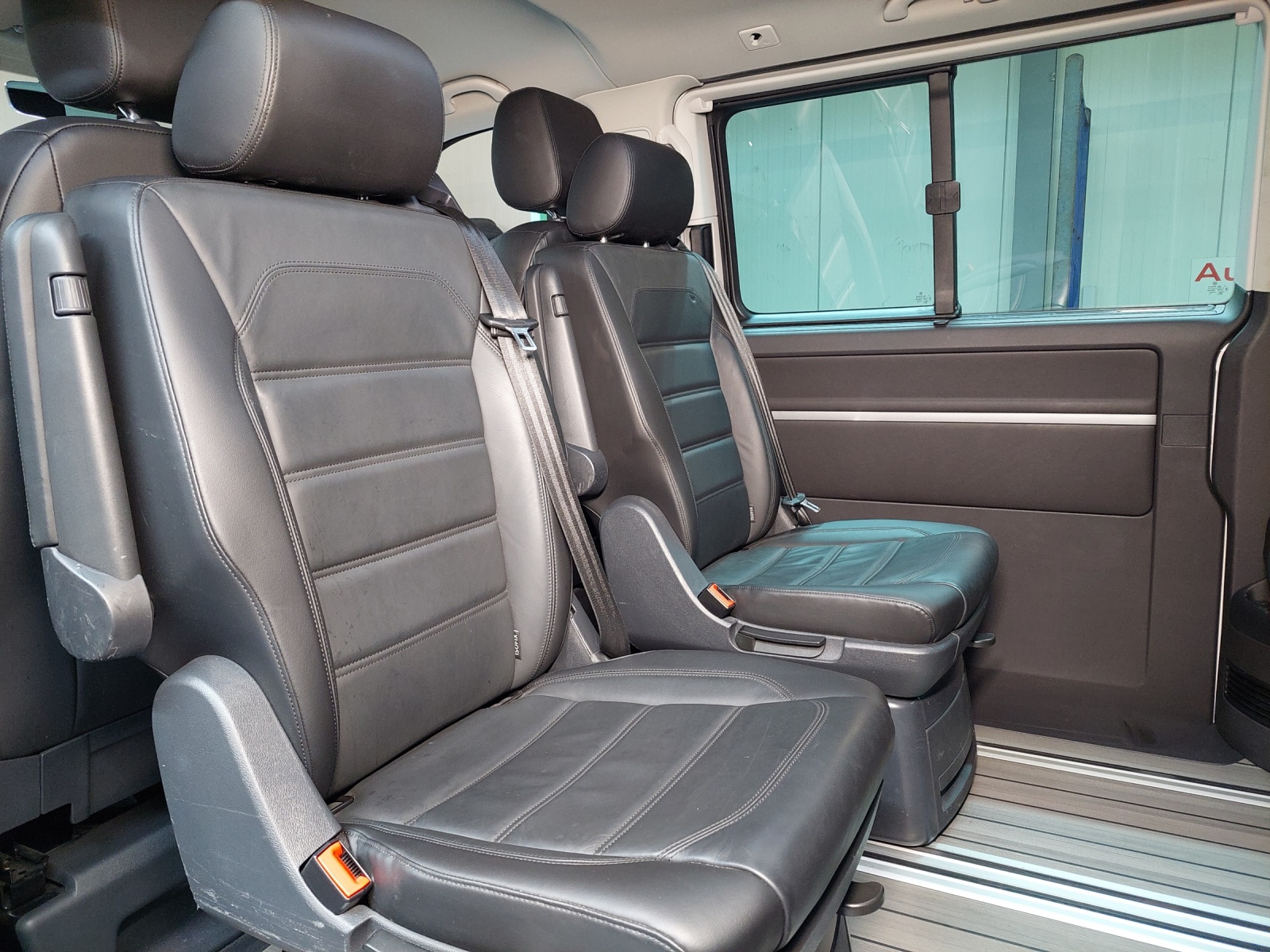 VW T6 Multivan 2.0 Bi-TDI Highline 4Motion DSG-image-8
