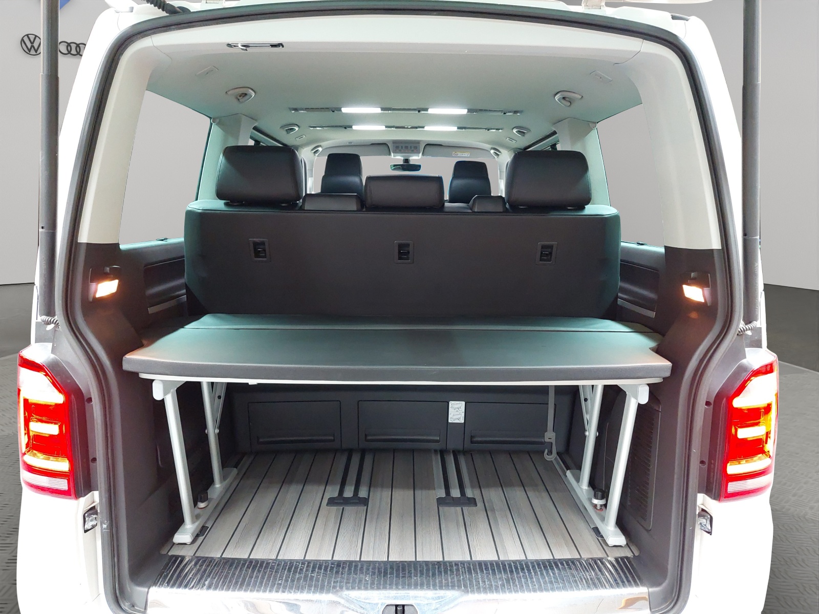 VW T6 Multivan 2.0 Bi-TDI Highline 4Motion DSG-image-11