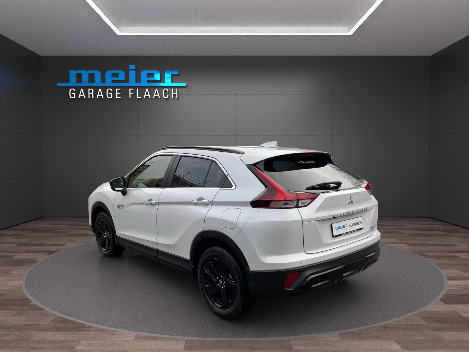 MITSUBISHI Eclipse Cross 2.4 PHEV Blackline 4x4-showroom-element-2