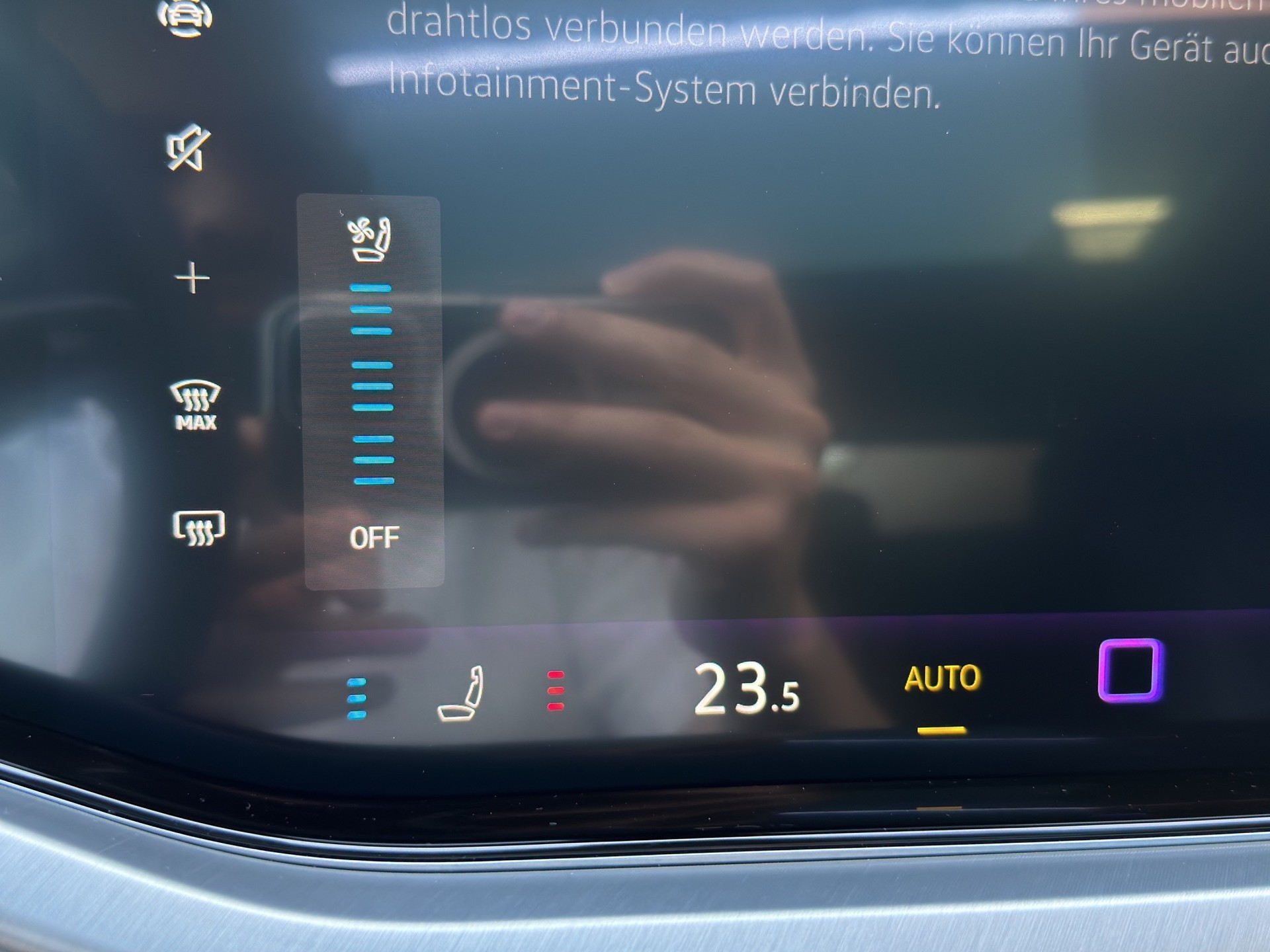 VW Touareg 3.0TSIe Hybrid Elegance FACELIFT Aut.-image-21