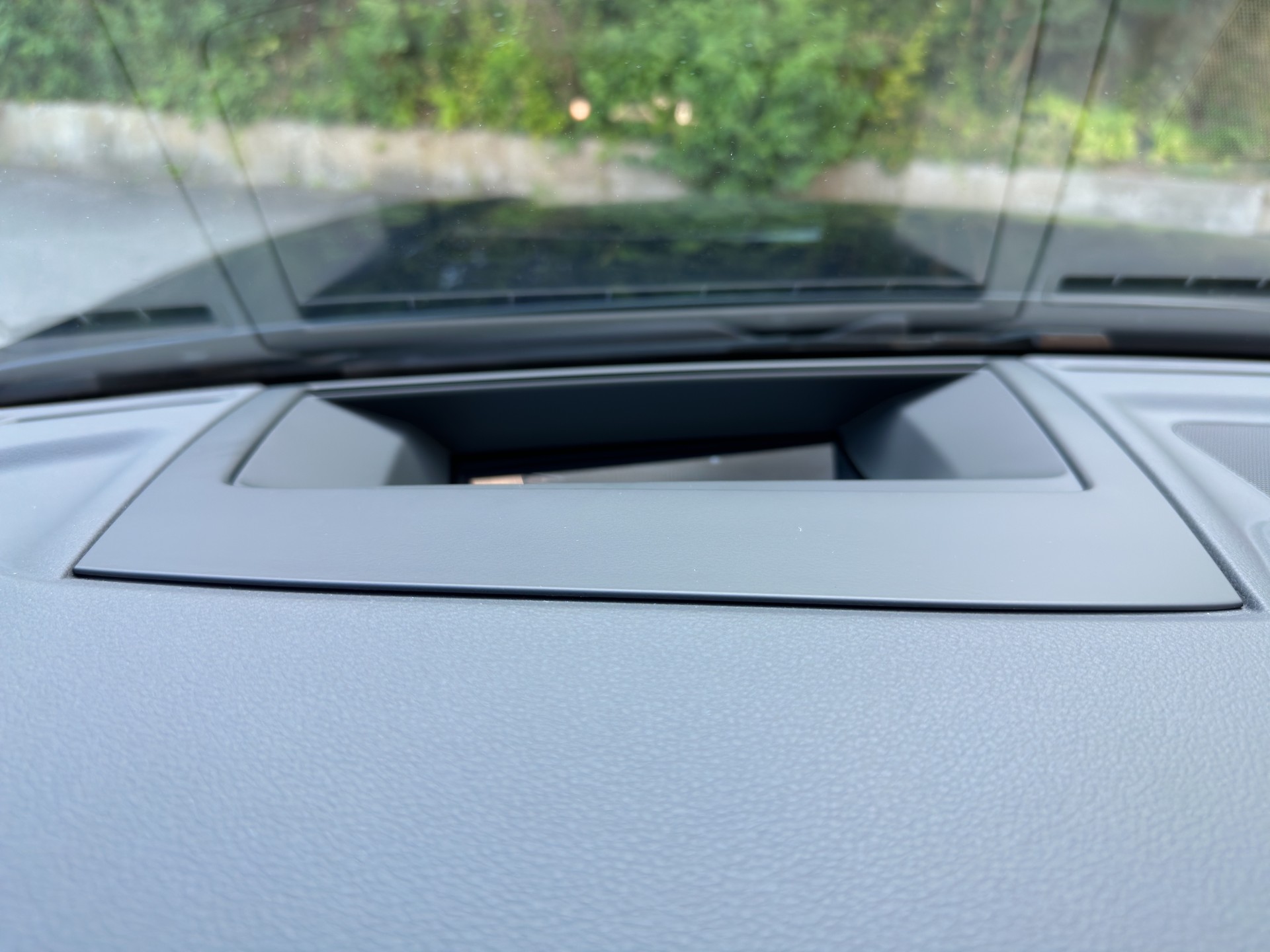 VW Touareg 3.0TSIe Hybrid Elegance FACELIFT Aut.-image-16