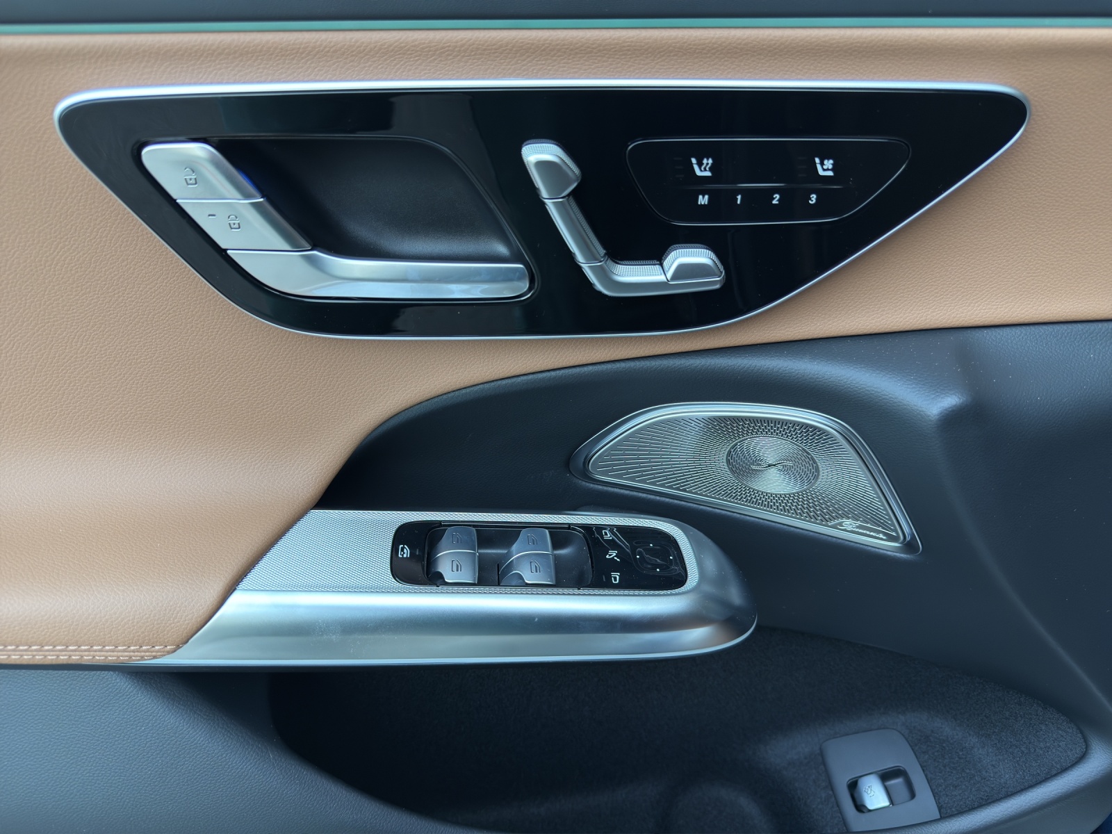 Image MERCEDES-BENZ E-220 E 220 d 4Matic 9G-Tronic