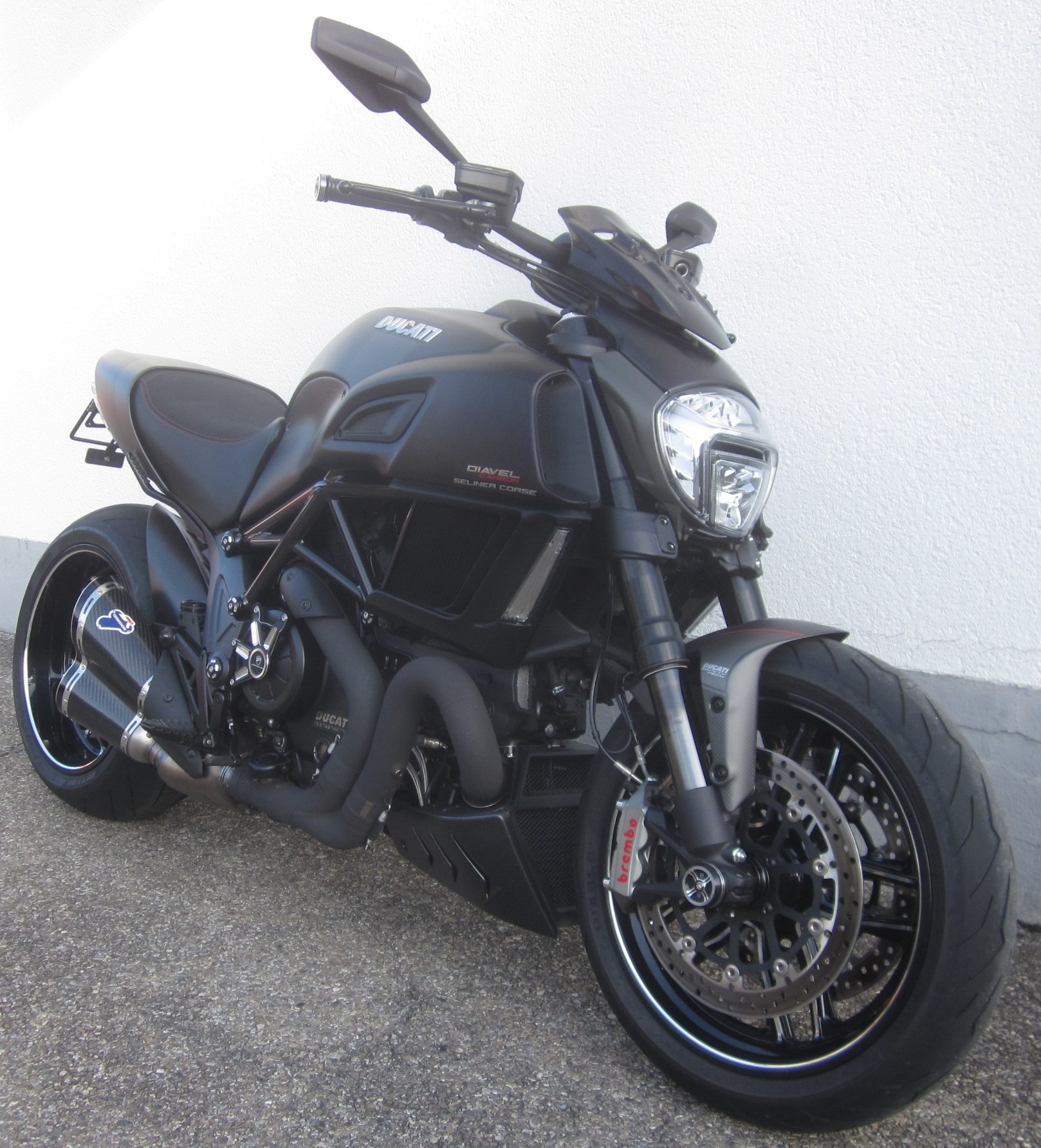 Accossato Bremsbelag Für Ducati Diavel 1200 (ab 2011) – Straße Und Rennstrecke, Hohe Modulierbarkeit, Lange Haltbarkeit