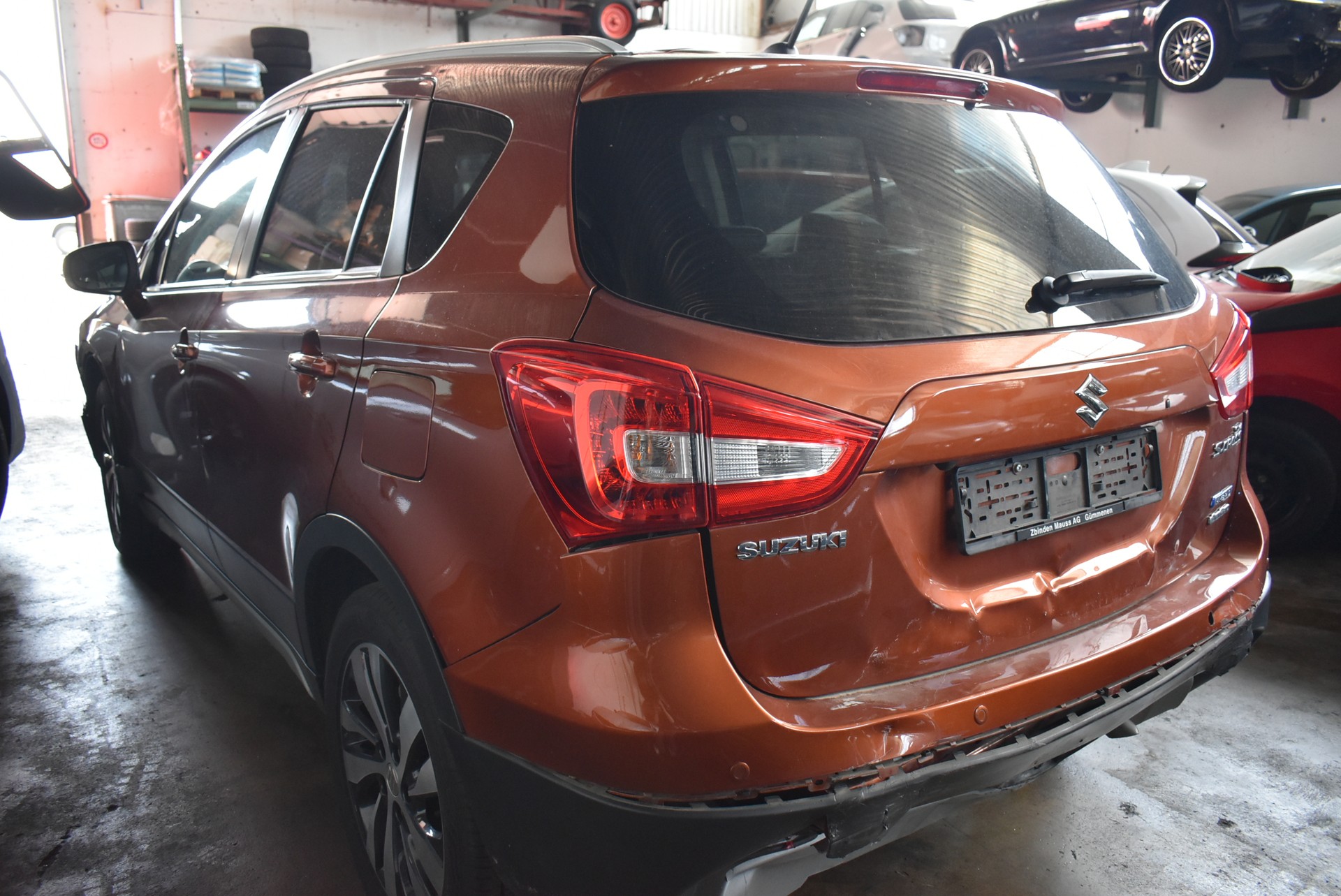 SUZUKI SX4 S-Cross 1.4 16V Compact Top Hybrid 4WD-image-4