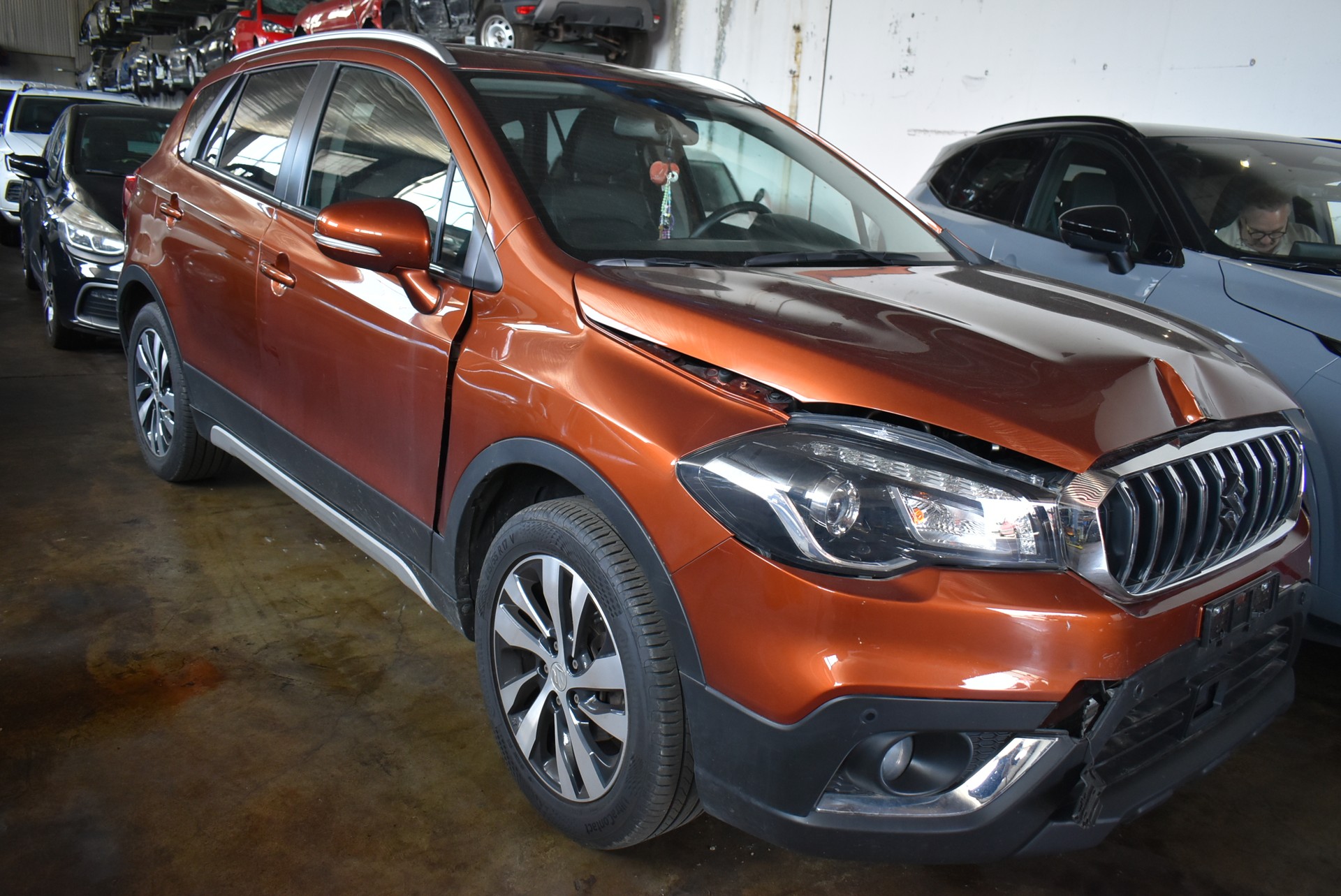 SUZUKI SX4 S-Cross 1.4 16V Compact Top Hybrid 4WD