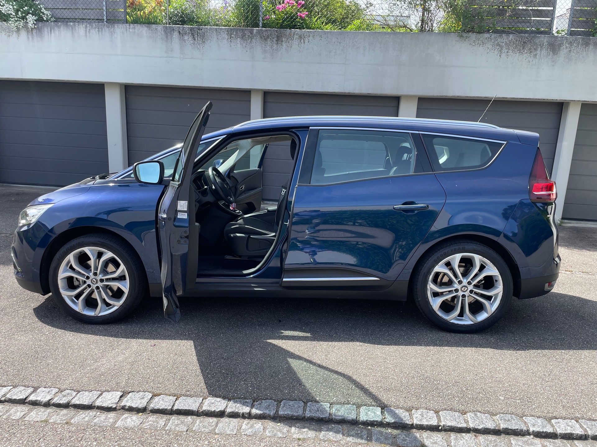 RENAULT Grand Scénic 1.3 16V Turbo Zen