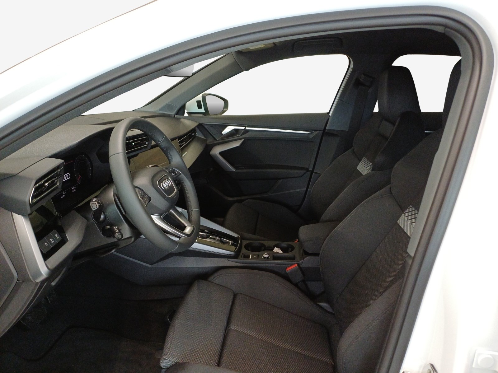 AUDI A3 Sportback 35 TFSI Attraction-image-7