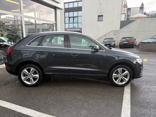 AUDI Q3 2.0 TFSI Sport quattro STr-showroom-element-2