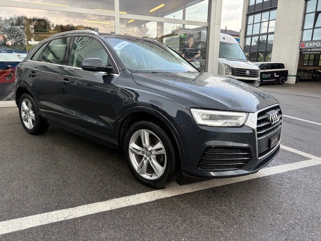 AUDI Q3 2.0 TFSI Sport quattro STr-showroom-element-1