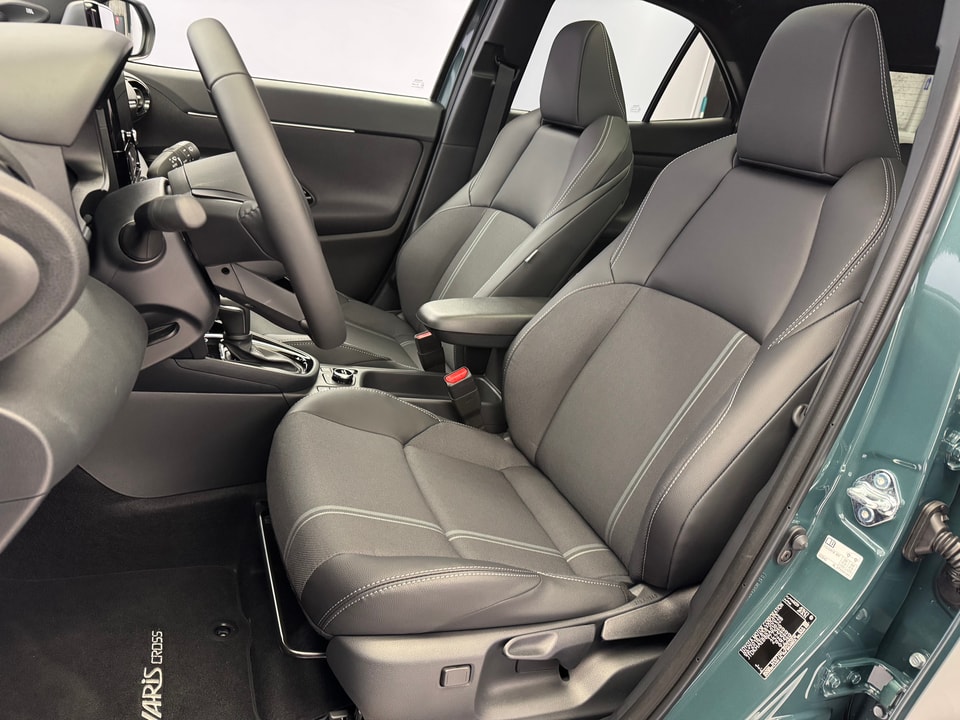Yaris Cross Hybrid 1.5 Premium AWD-i