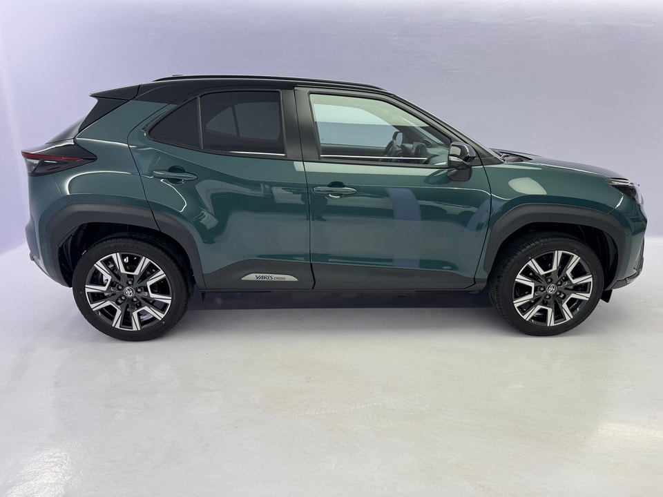 Yaris Cross Hybrid 1.5 Premium AWD-i