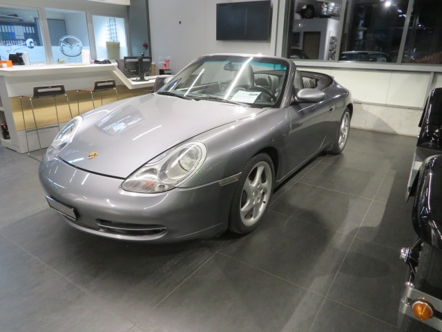 PORSCHE 911 Carrera Cabrio (Cabriolet)