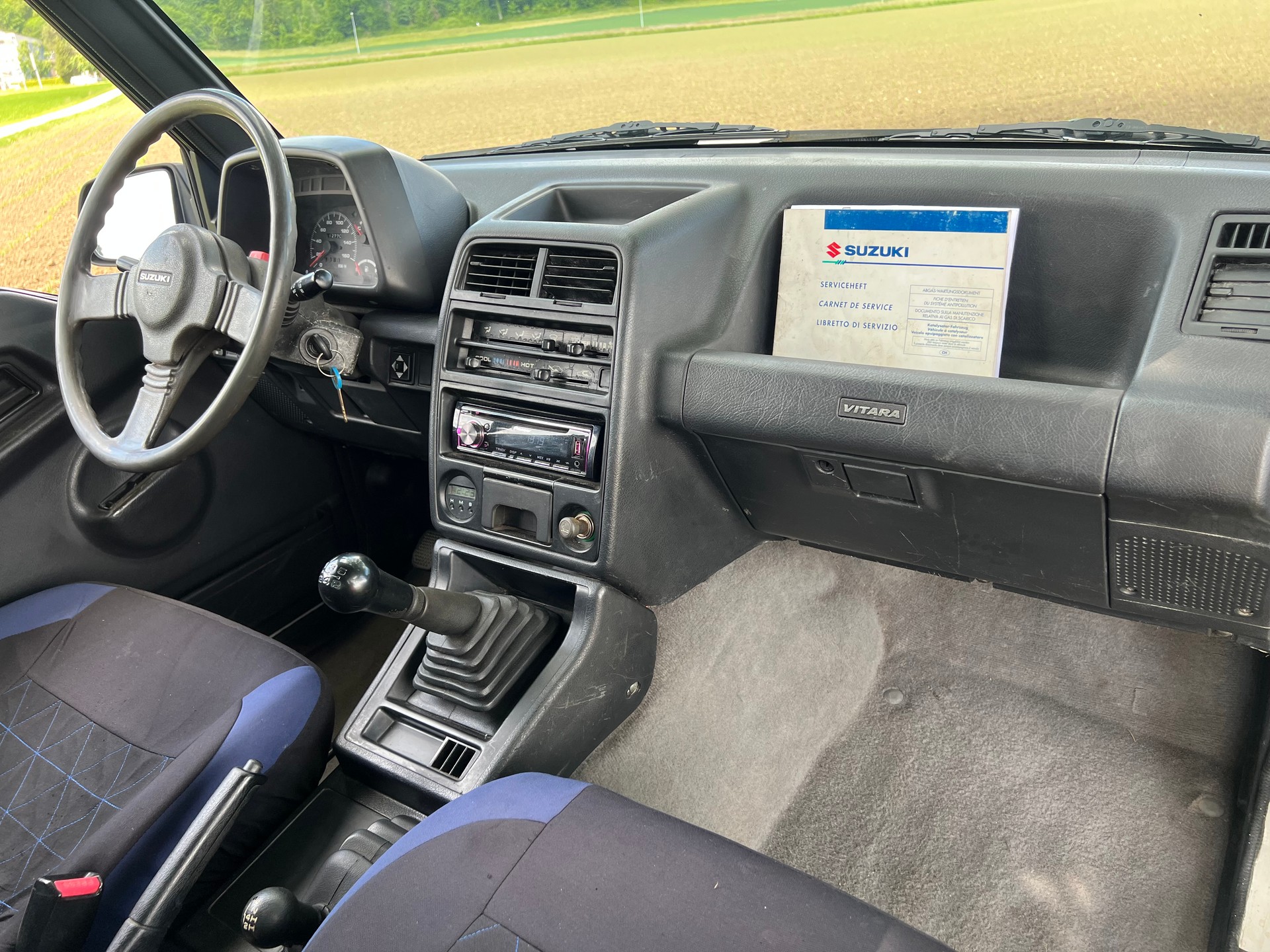 SUZUKI FRISCH AB MFK !! VITARA 1.6 CABRIO JLX+PP MIT HARD TOP. AB SERVICE AB MFK. NETTO 7`990.--showroom-element-2
