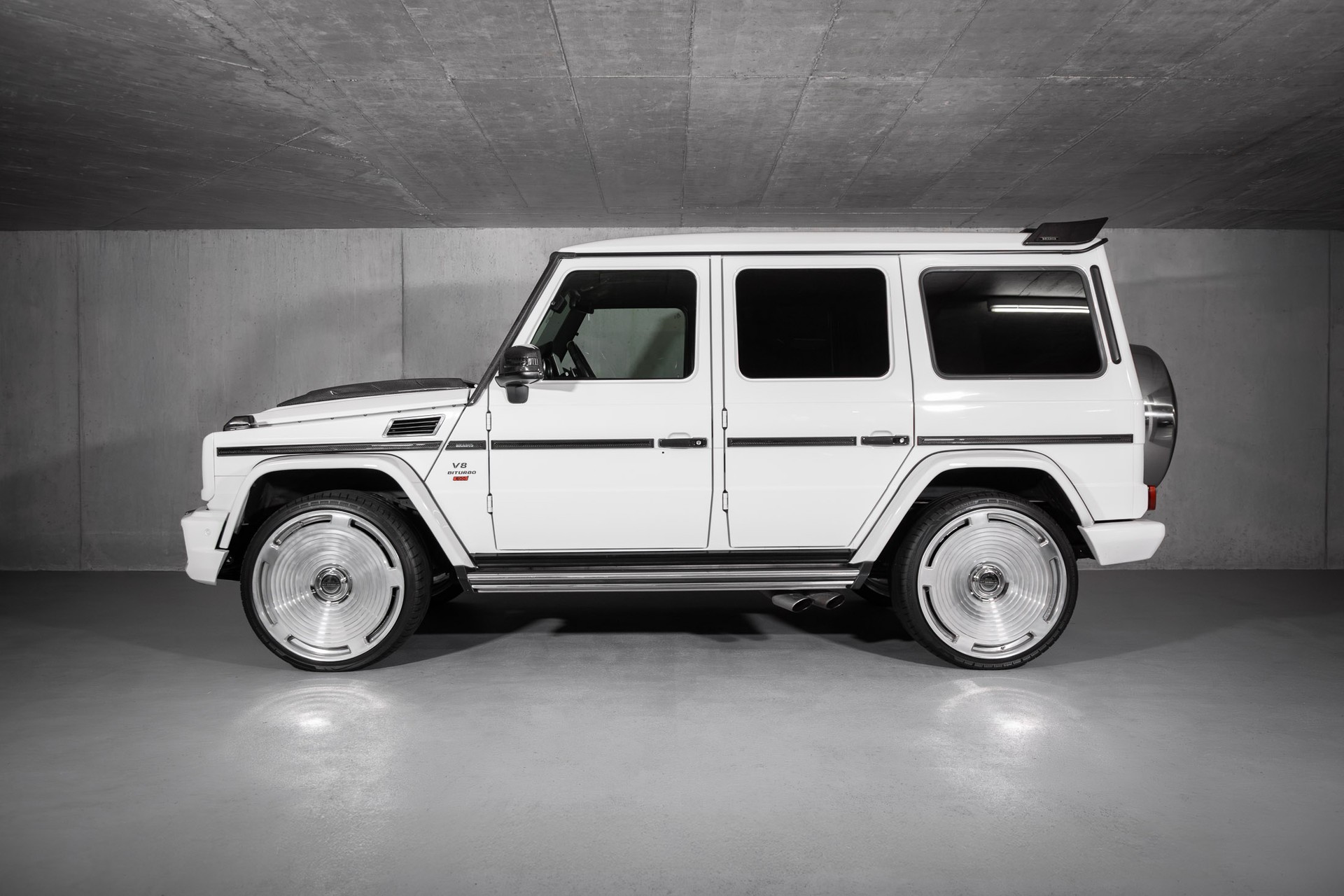 MERCEDES-BENZ G 63 AMG Edition 463 Speedshift Plus 7G-Tronic-showroom-element-2