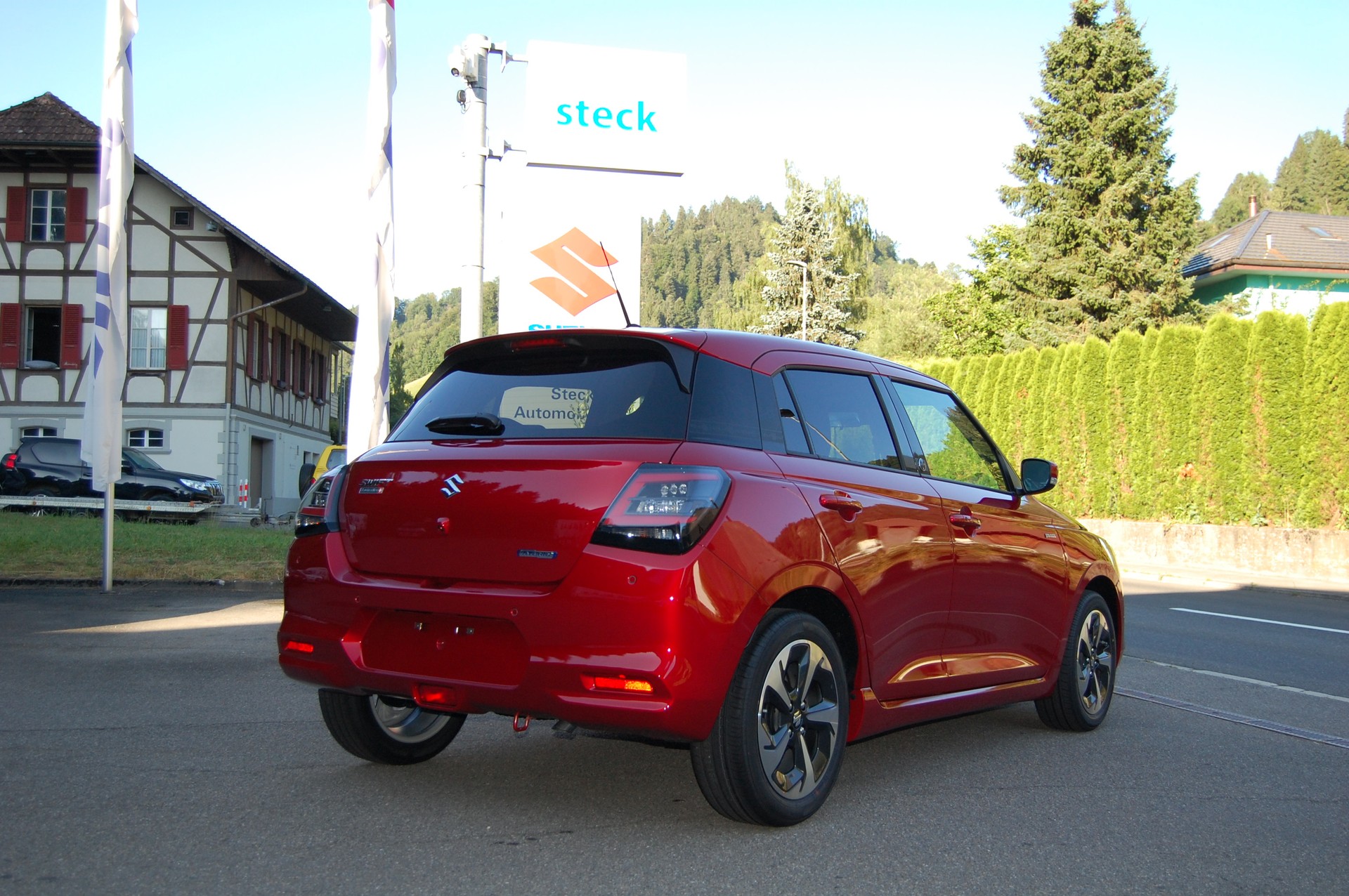 SUZUKI Swift 1.2 Tradizio Top Hybrid CVT-showroom-element-3