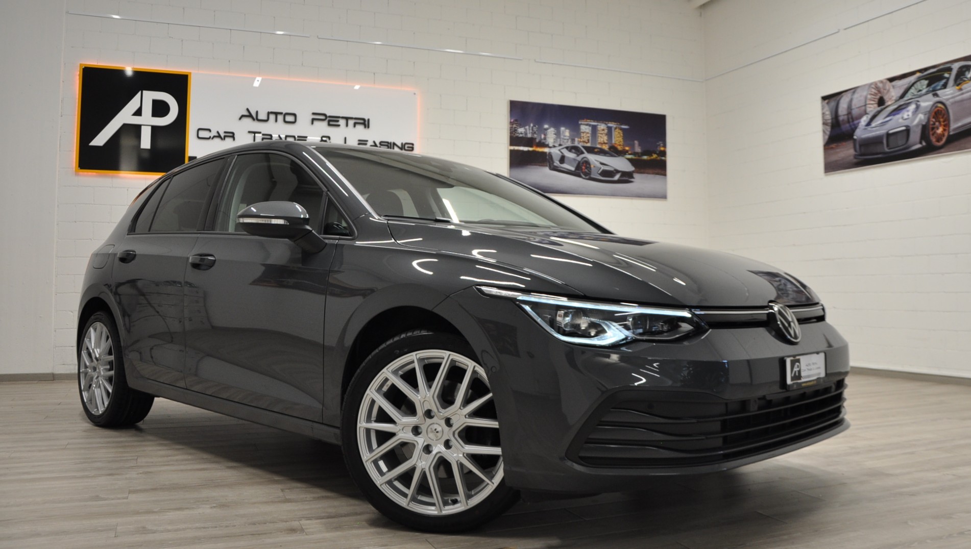 VW Golf 2.0 TDI Life DSG 4Motion