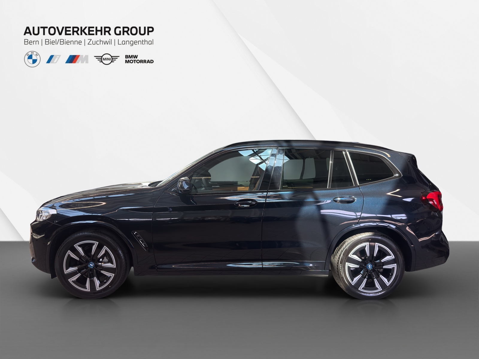 BMW iX3 Inspiring-showroom-element-2