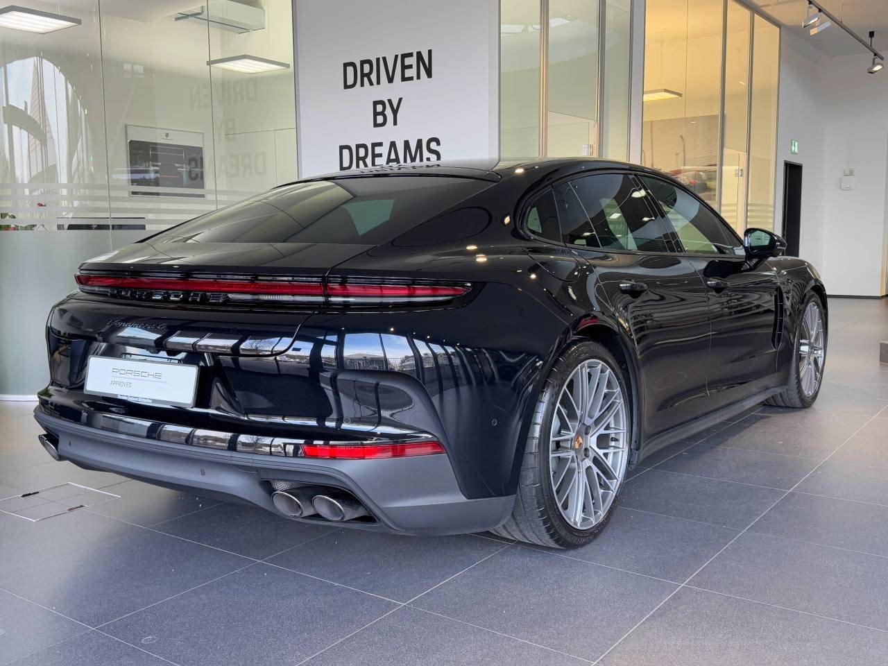 PORSCHE PANAMERA E-HYBRID Panamera 4 E-Hybrid-showroom-element-2