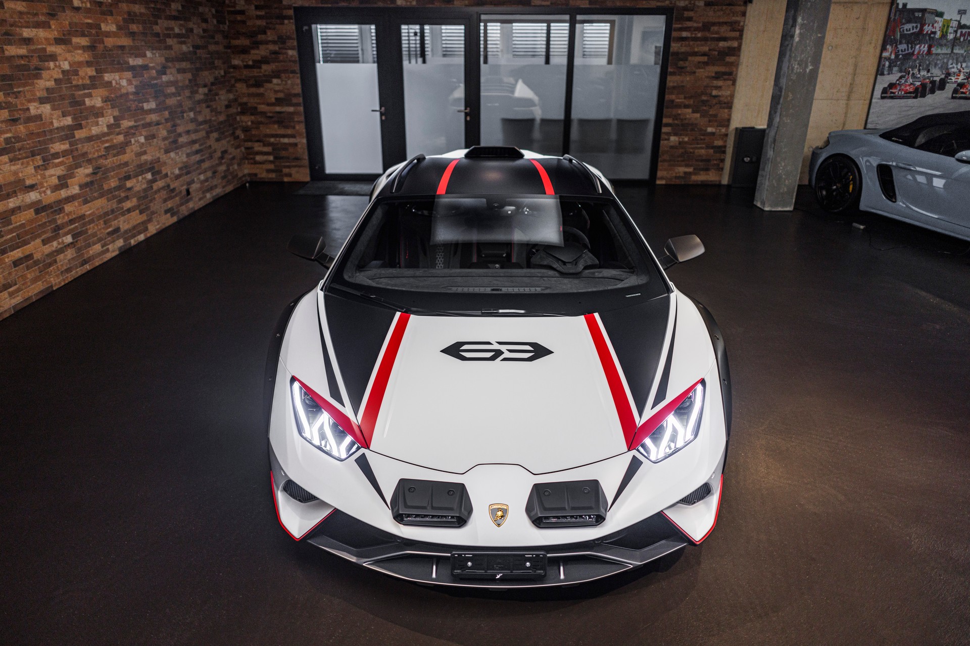 LAMBORGHINI Huracán Sterrato-image-6