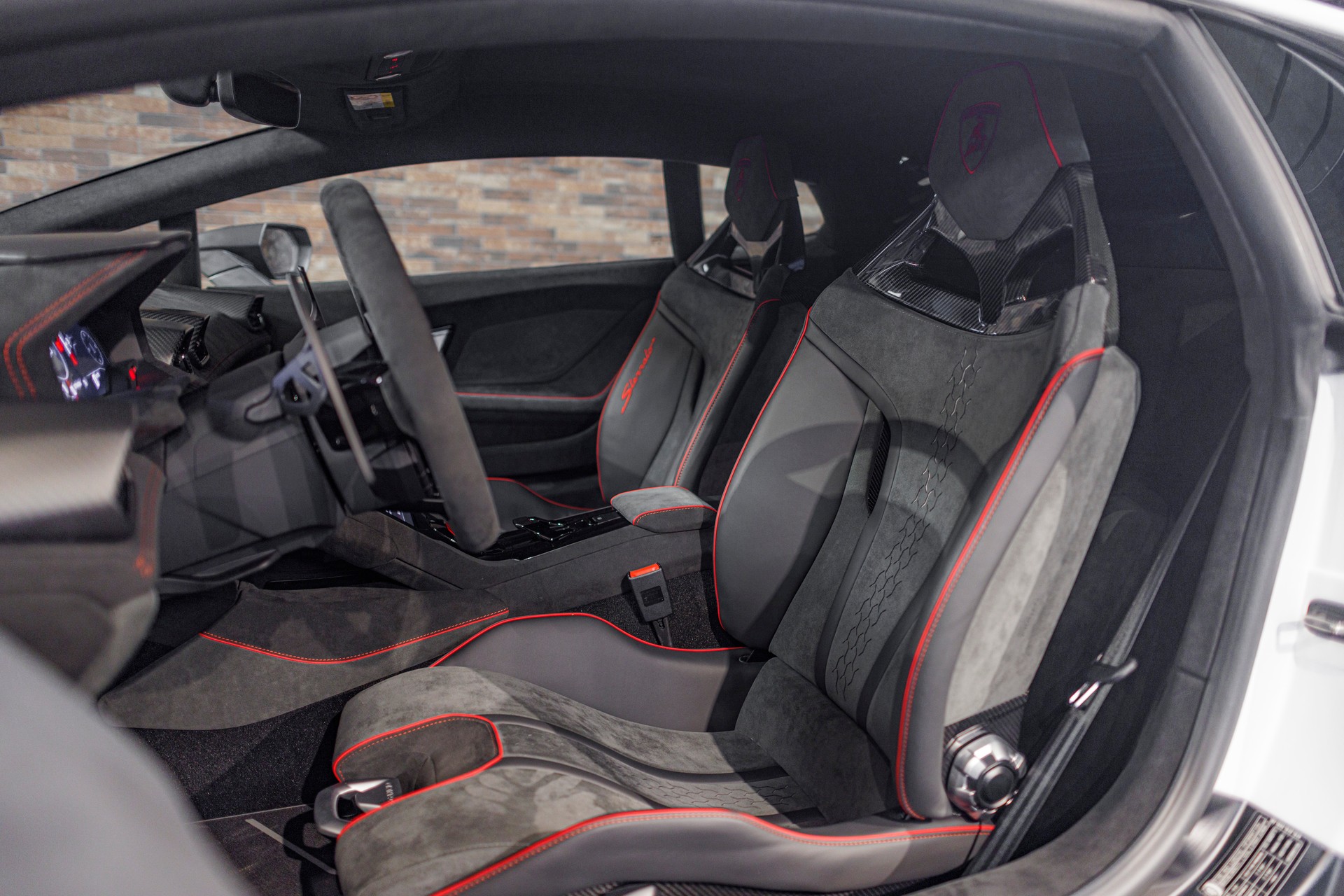 LAMBORGHINI Huracán Sterrato-image-15