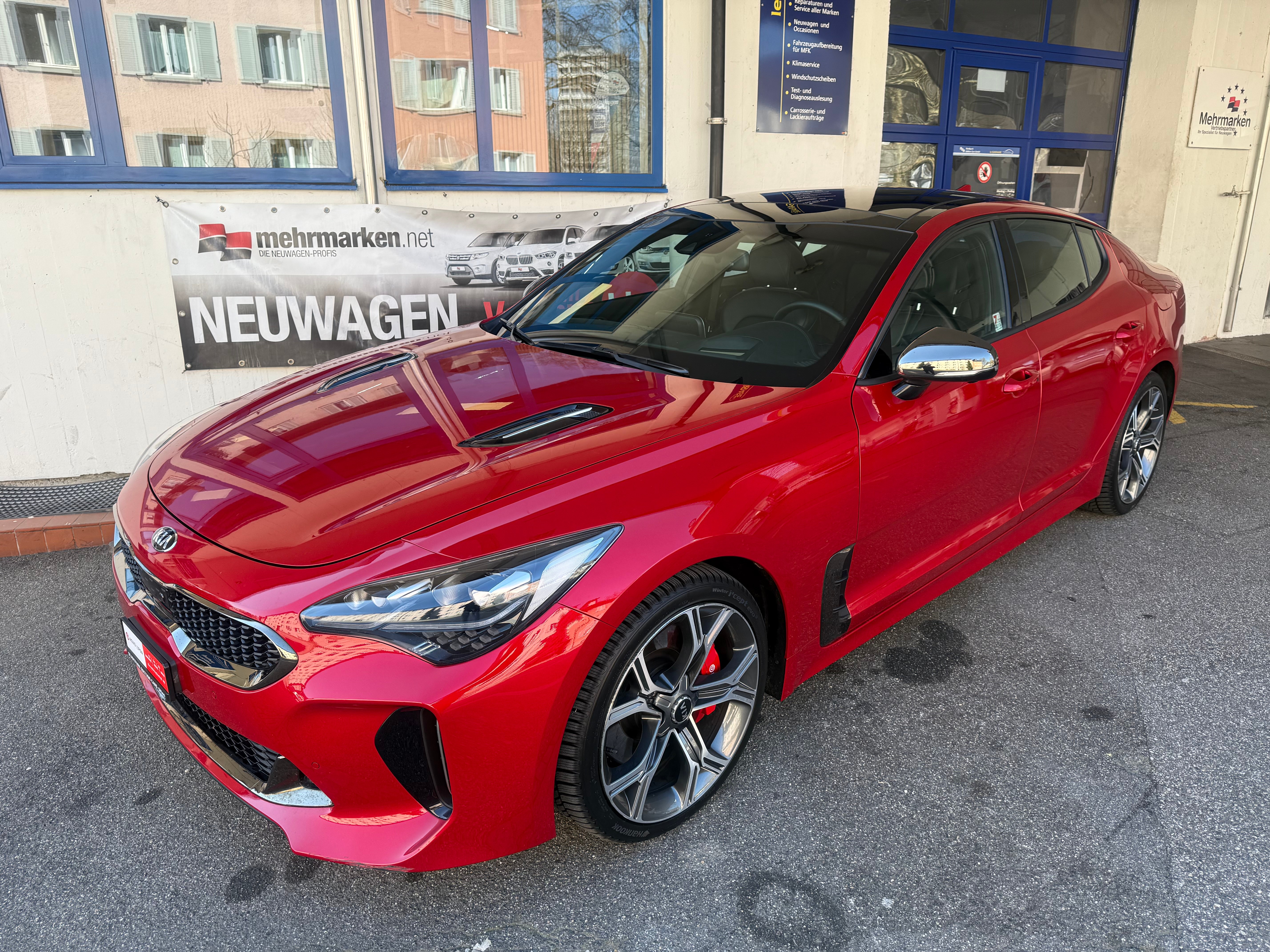 KIA Stinger 3.3 T-GDi GT (Limousine)