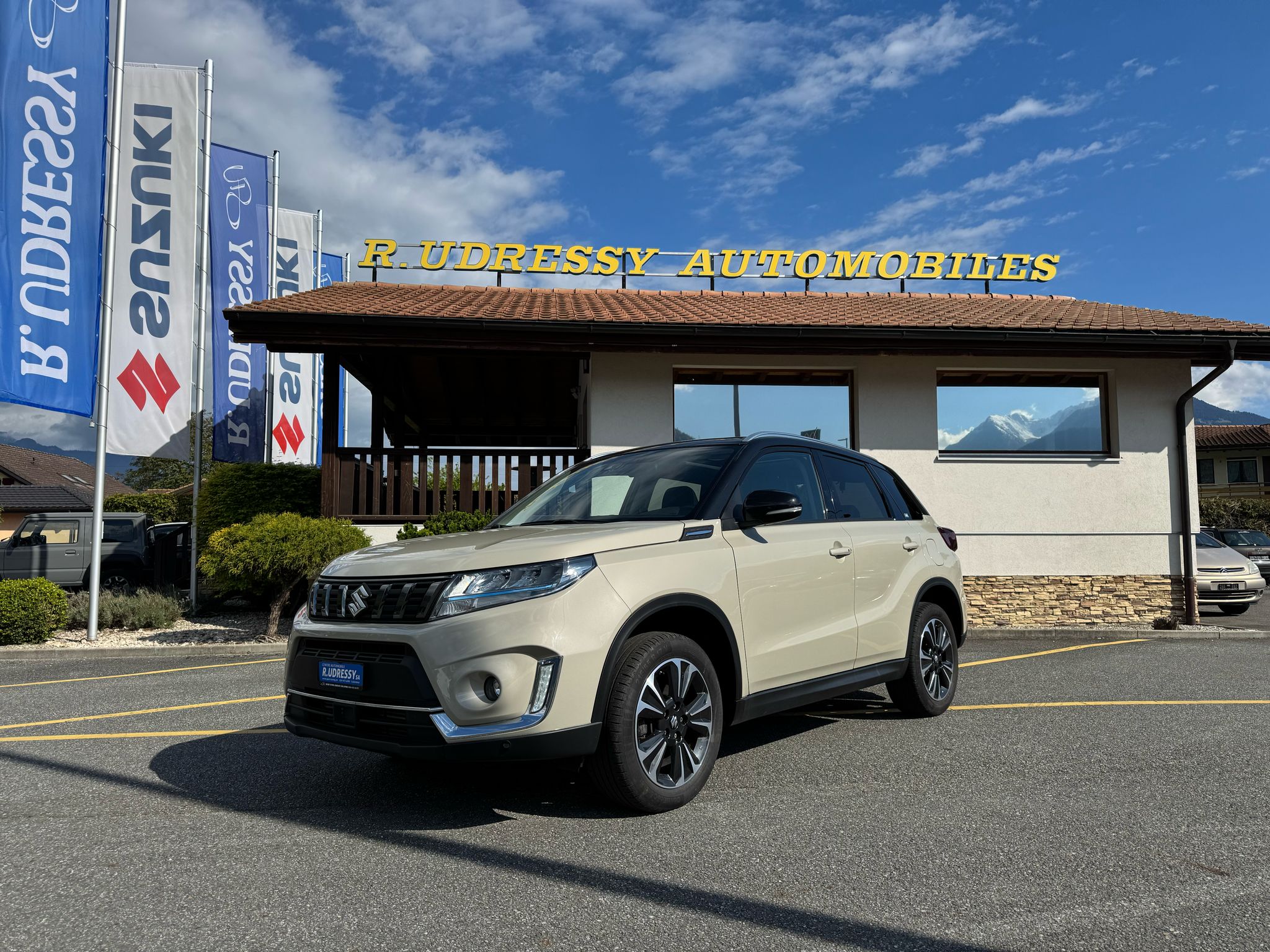 SUZUKI Vitara 1.4 (SUV / Geländewagen) Suzuki SUZUKI Vitara 1.4 (SUV / Geländewagen)