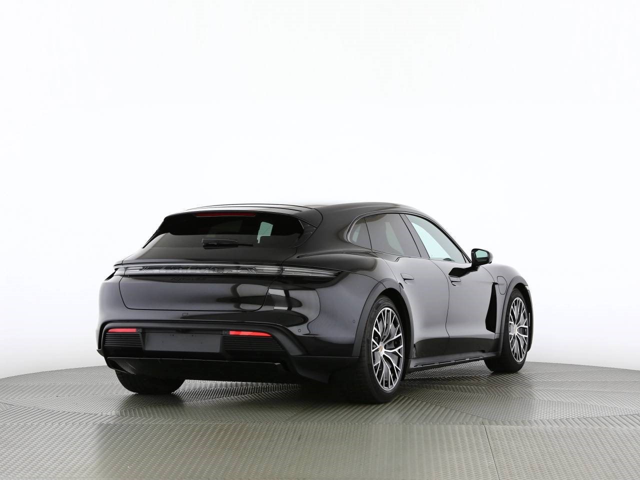 PORSCHE TAYCAN 4S Cross Turismo-showroom-element-2