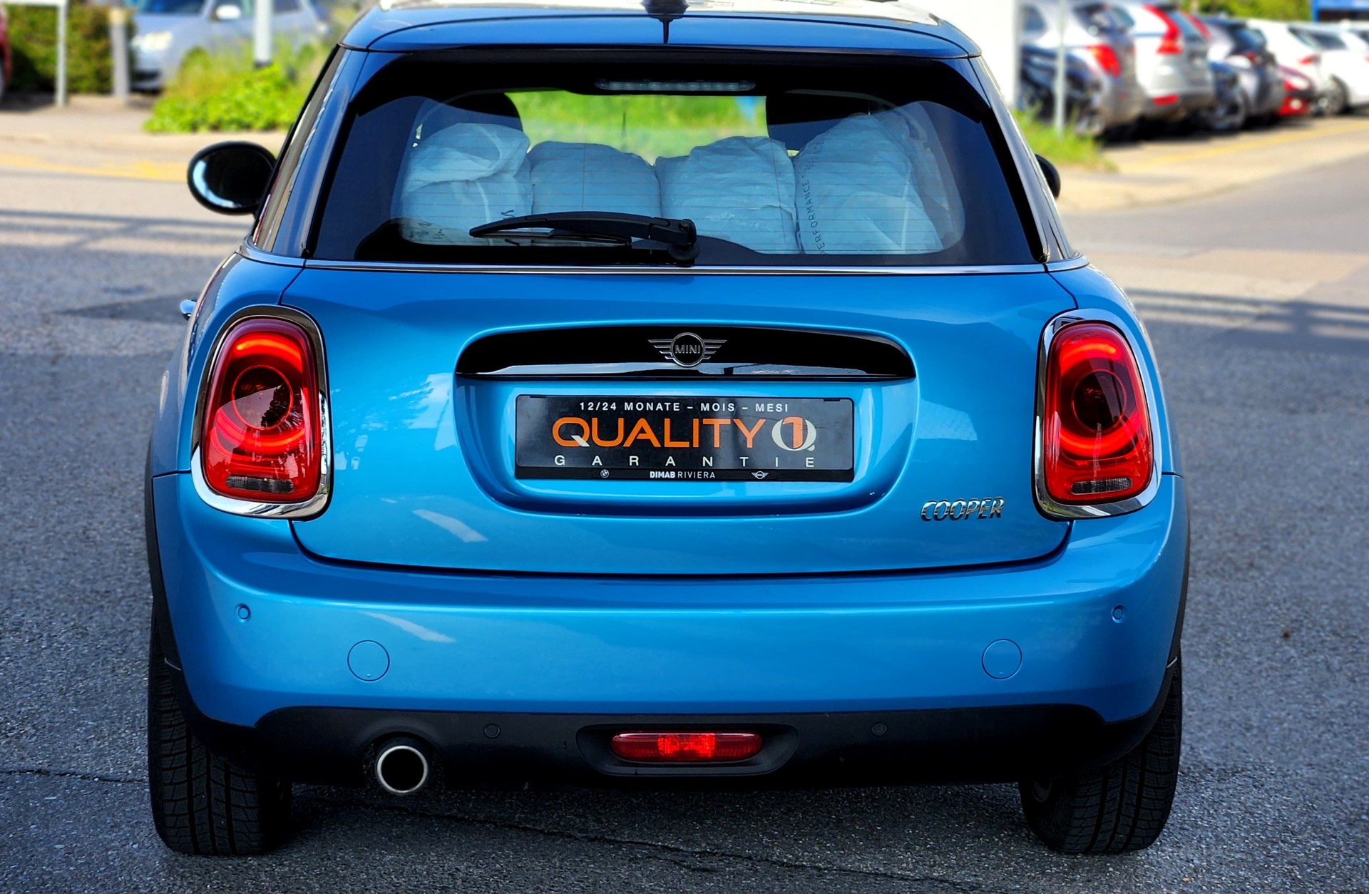 MINI Cooper Blackyard-image-4