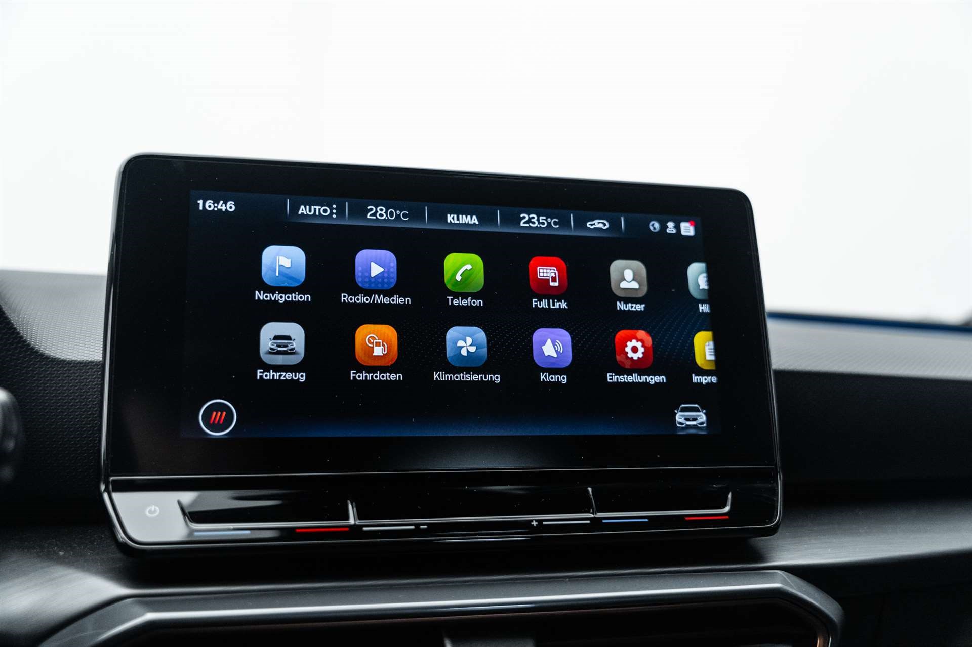 CUPRA LEON ST 1.4 e-HYBRID pHEV DSG-image-17
