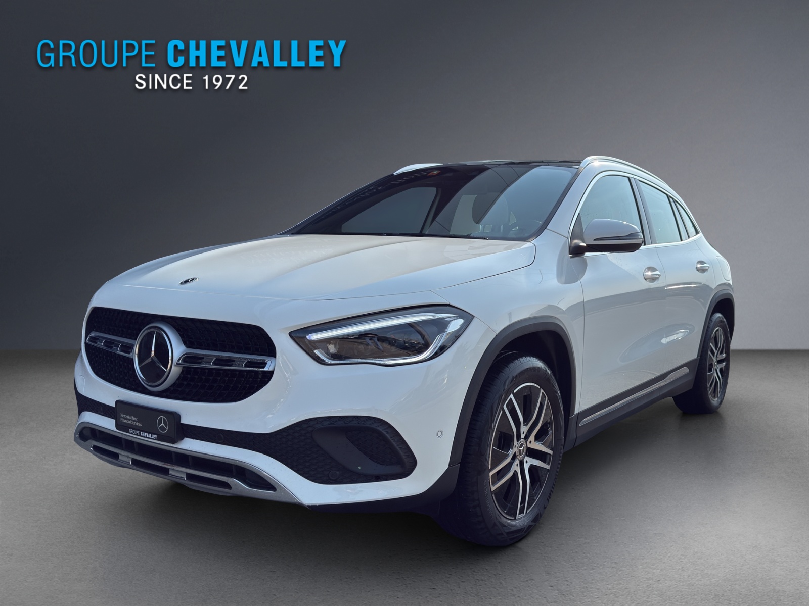 Photo MERCEDES-BENZ GLA-180 GLA 180 Progressive 7G-D