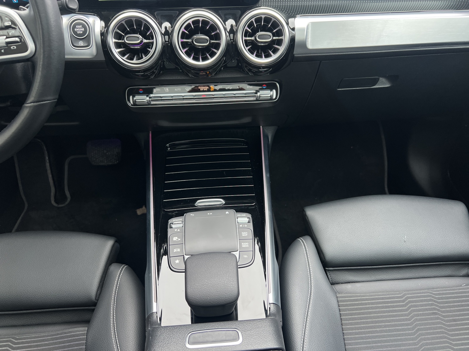 Image MERCEDES-BENZ GLB-250 GLB 250 4Matic Style 8G-Tronic