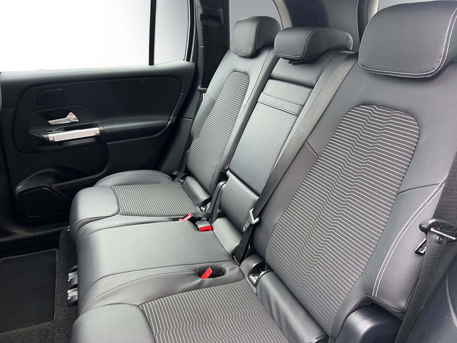 Image MERCEDES-BENZ GLB-250 GLB 250 4Matic Style 8G-Tronic