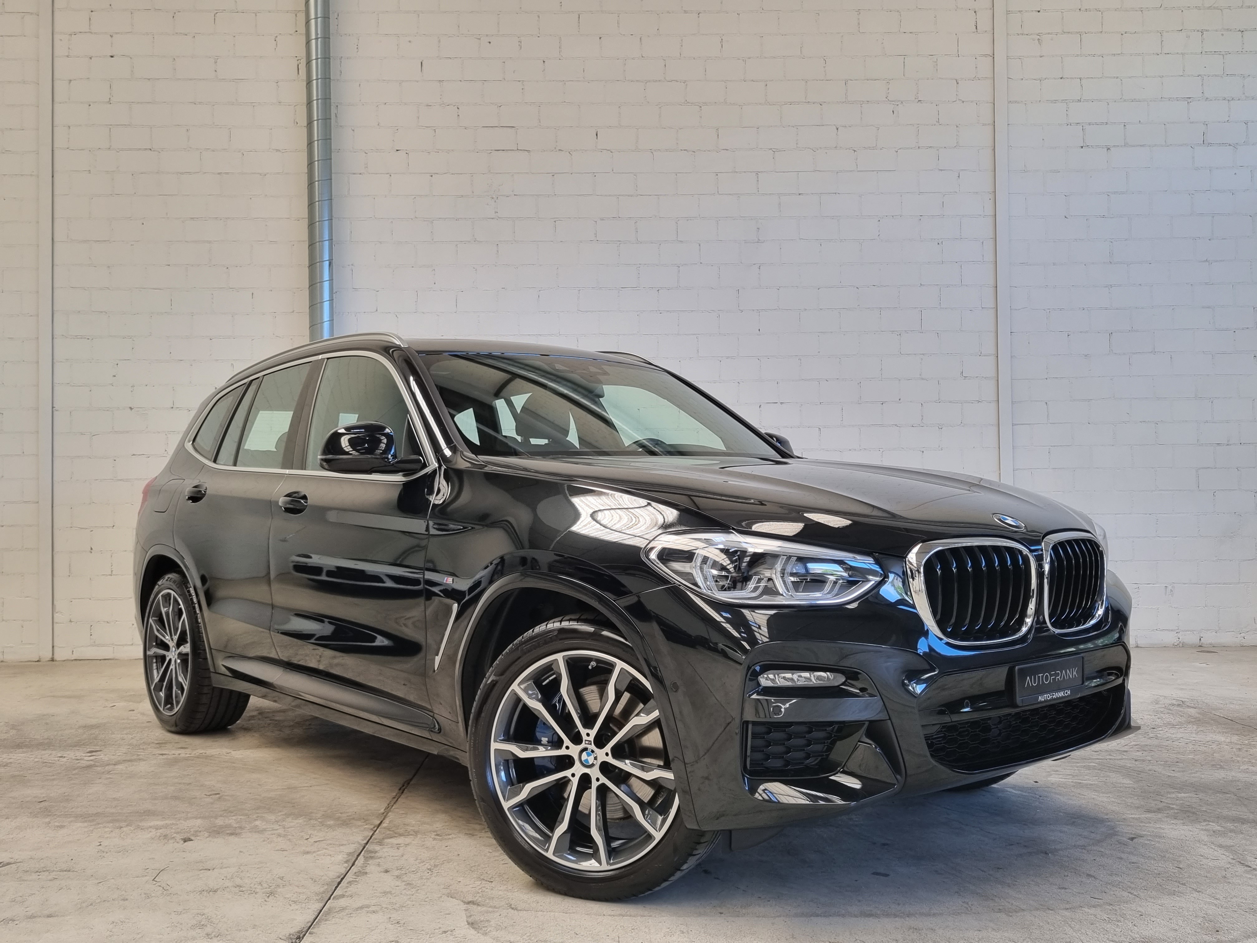 BMW X3 30i xDrive SAG (SUV / Gelndewagen)